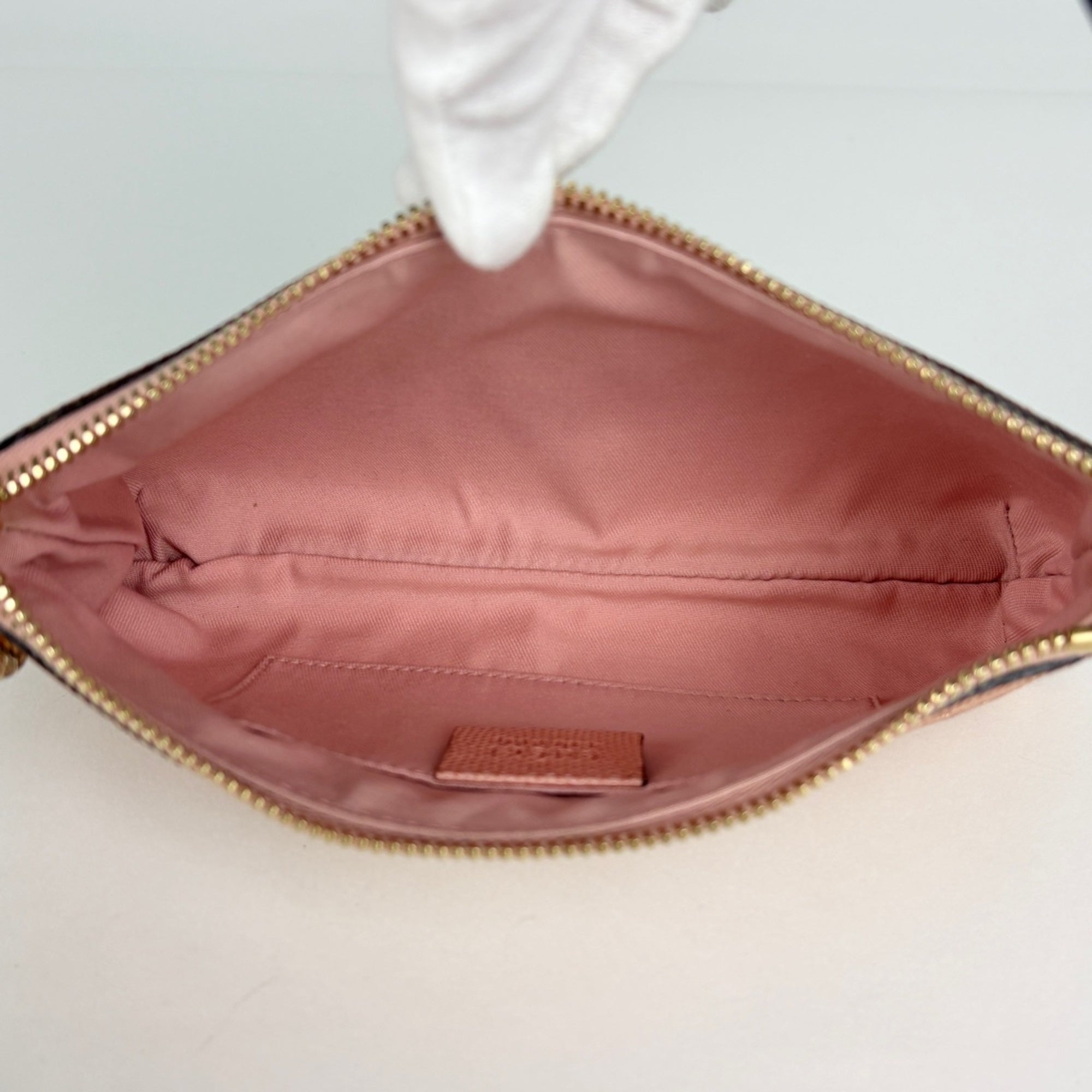 Gucci Pink Gg Canvas Leather Pouch (Pre-Owned)