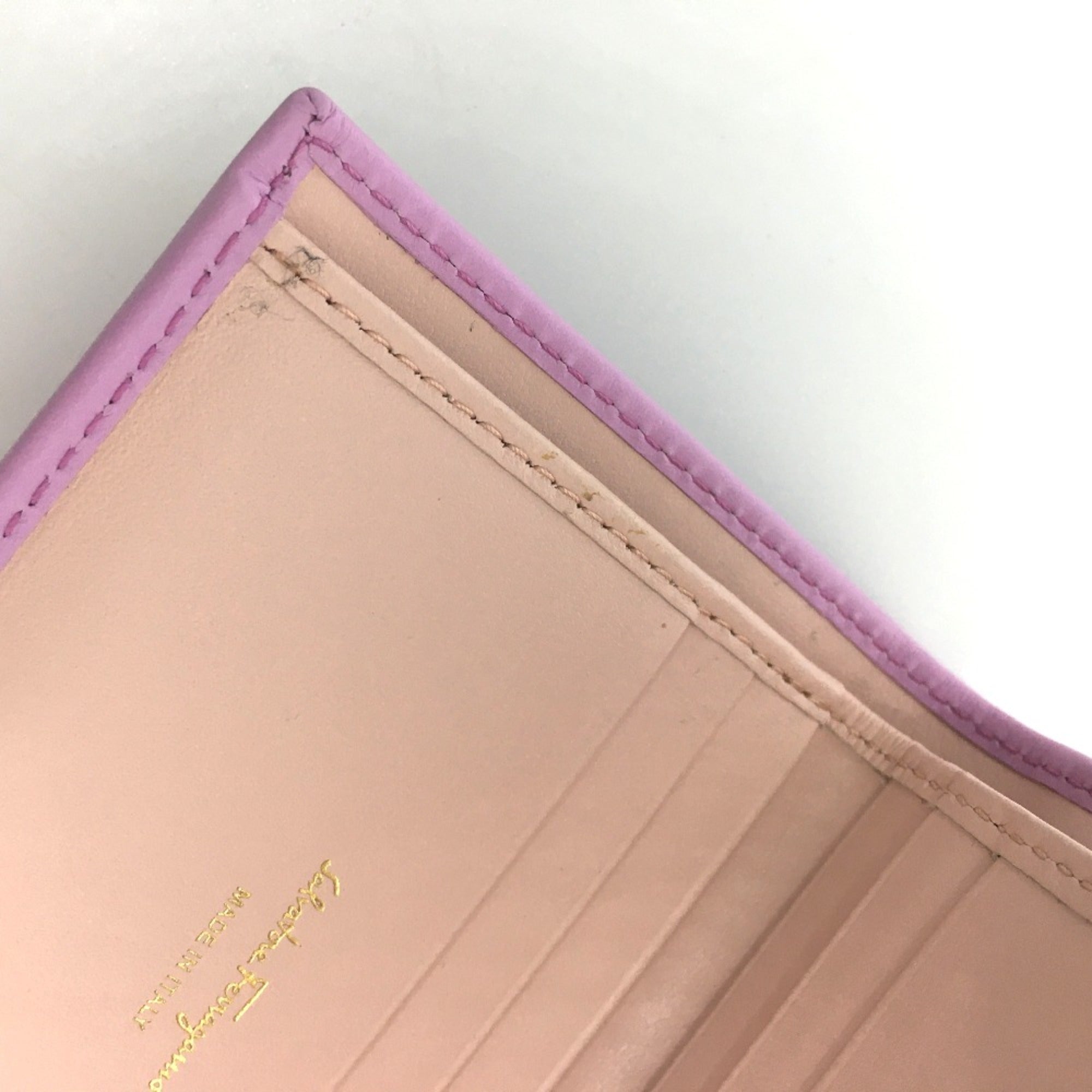 Salvatore Ferragamo Purple Leather Wallet (Bi-Fold) (Pre-Owned)