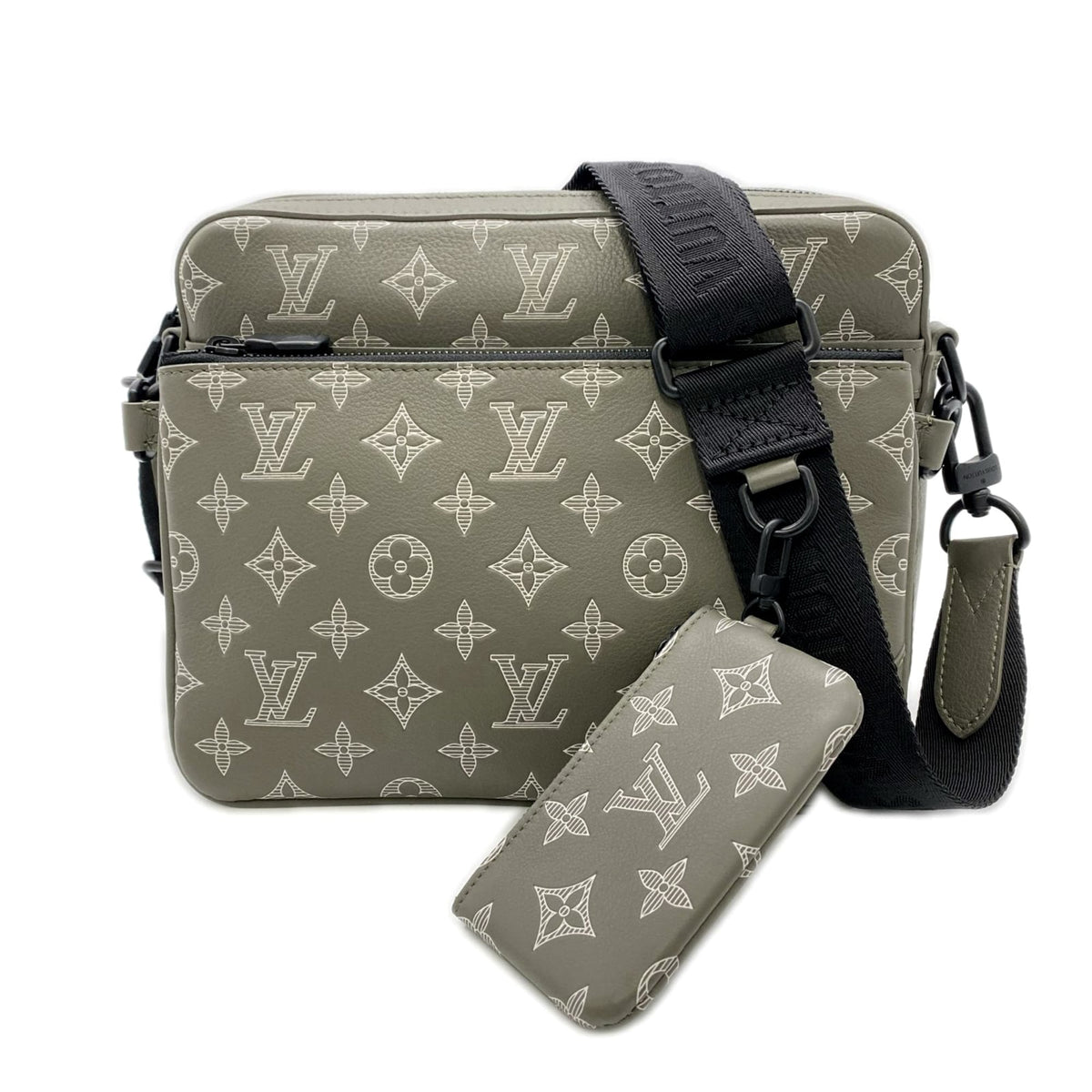 Louis Vuitton Khaki White Leather Shoulder Bag (Pre-Owned)