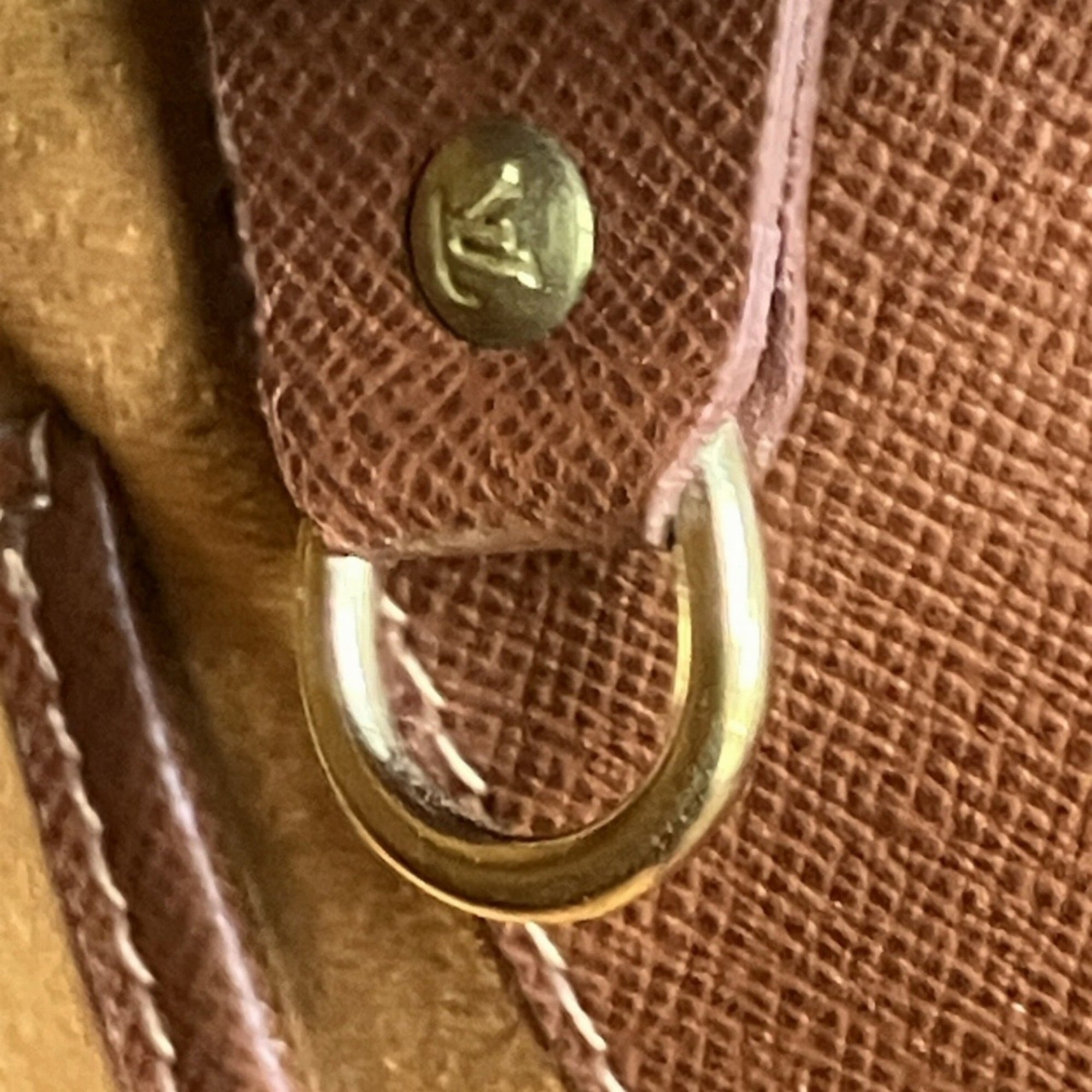 Louis Vuitton Brown Monogram Shoulder Bag (Pre-Owned)