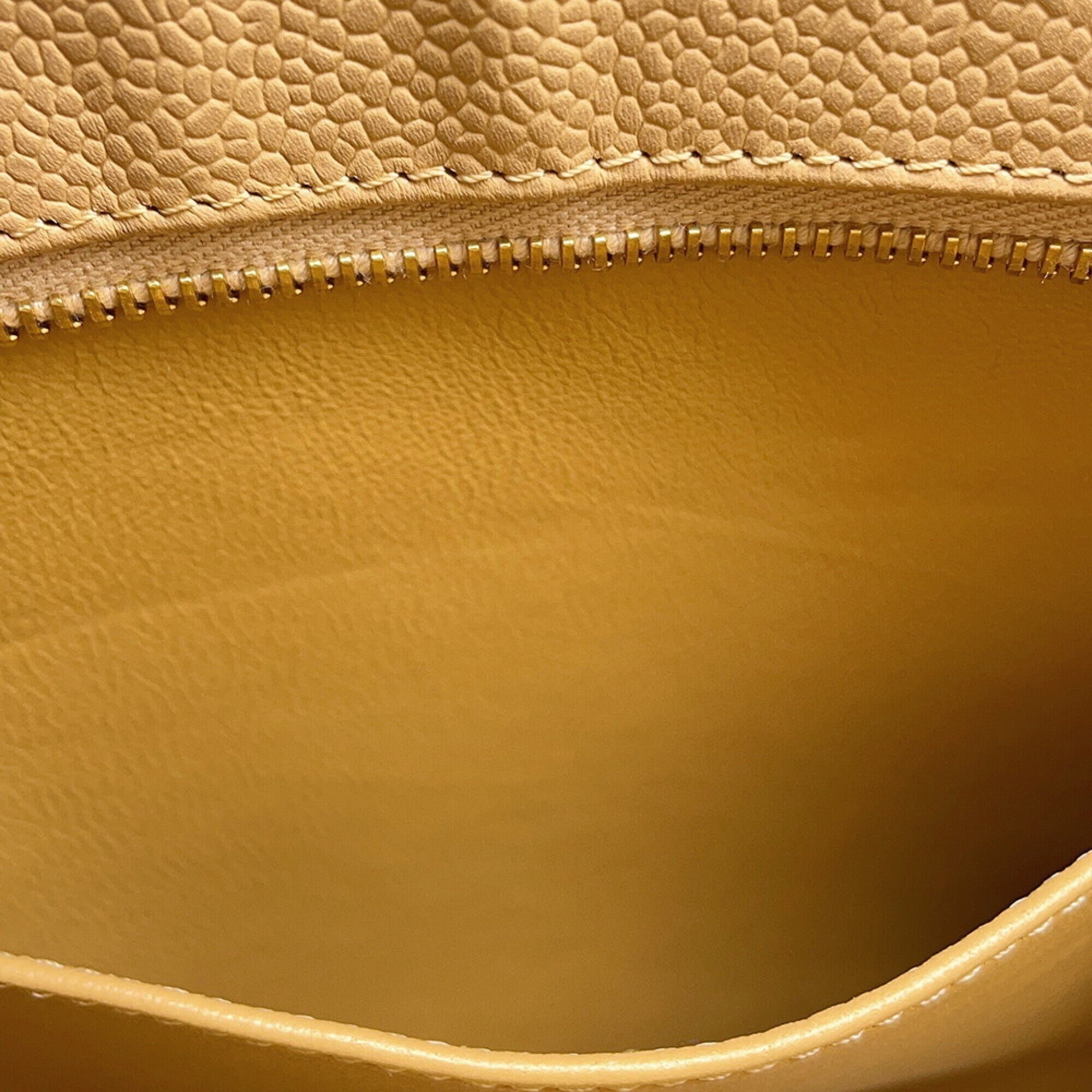 Chanel Beige Grained Calfskin Handbag Tote Bag (Pre-Owned)