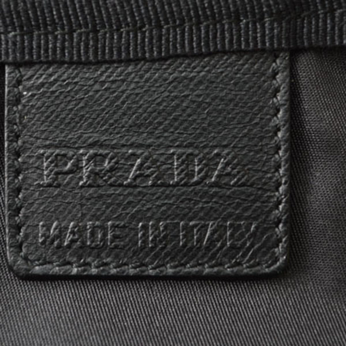 Prada Black Vela Nylon Pouch (Pre-Owned)