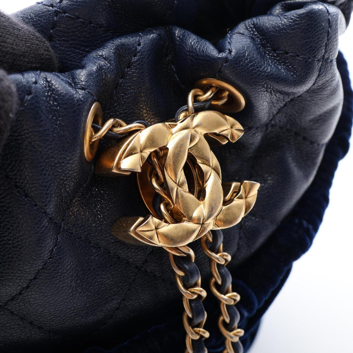 Chanel Navy Leather Fabric Handbag Shoulder Bag (Pre-Owned)