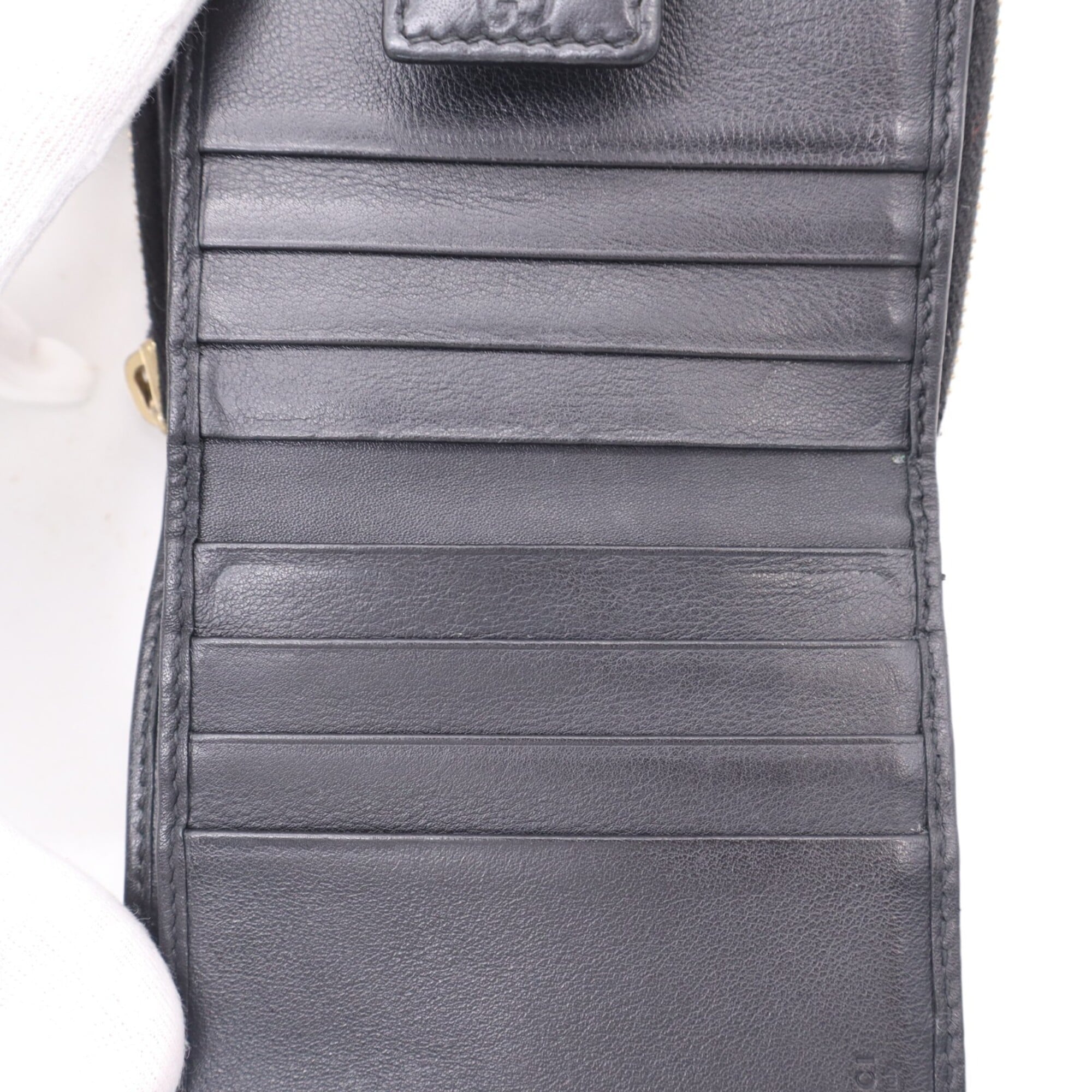 Gucci Microguccissima Black Leather Wallet (Bi-Fold) (Pre-Owned)