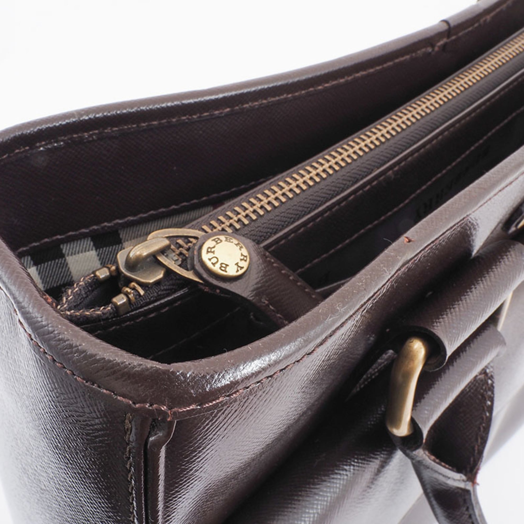 Burberry Brown Leather Handbag (Pre-Owned)
