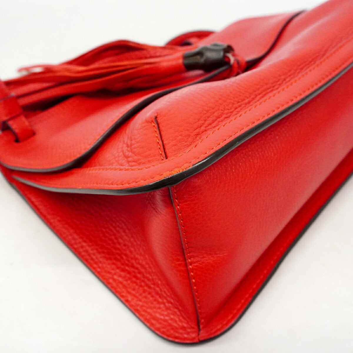 Gucci Red Color Leather Shoulder Bag (Pre-Owned)