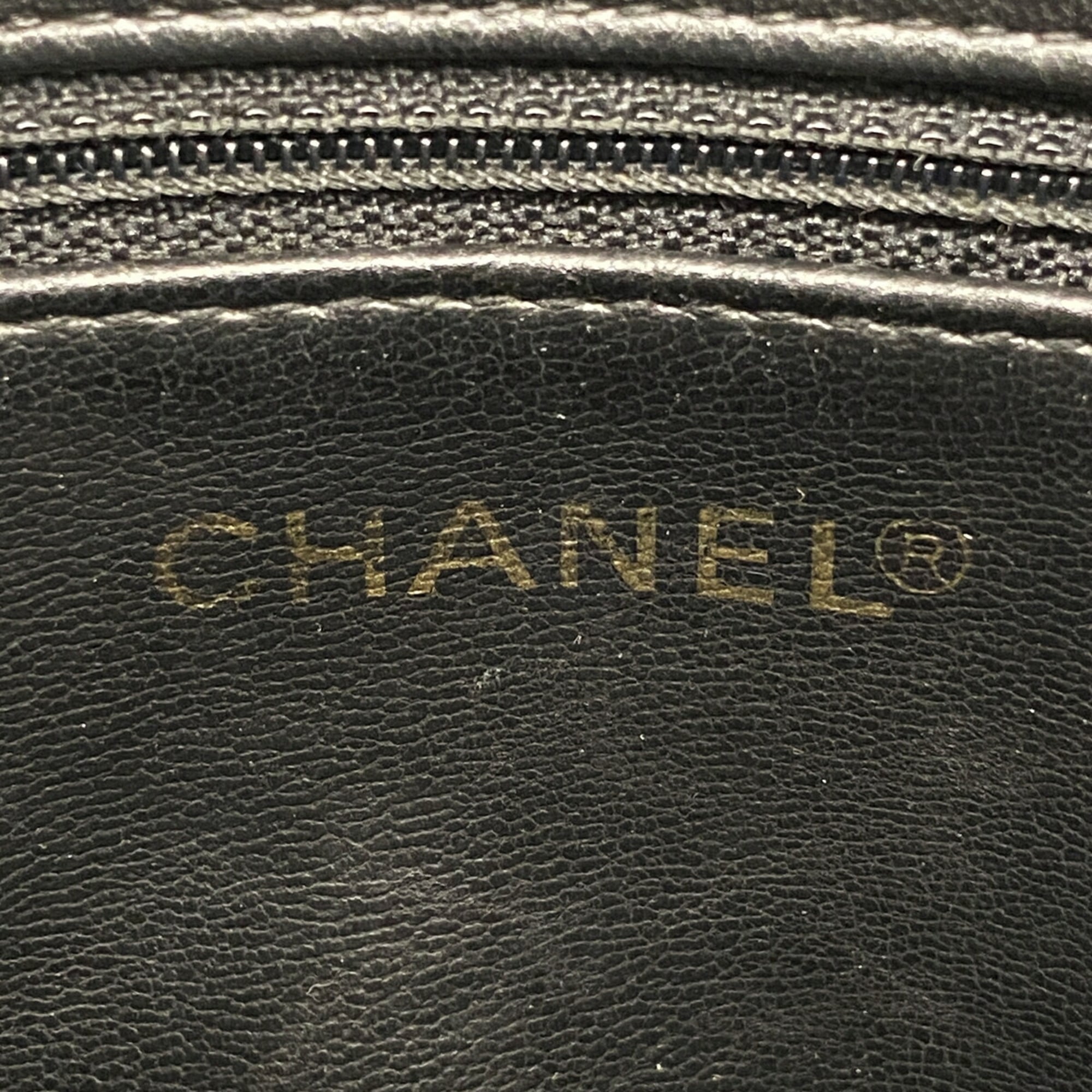 Chanel Black Leather Tote Bag (Pre-Owned)