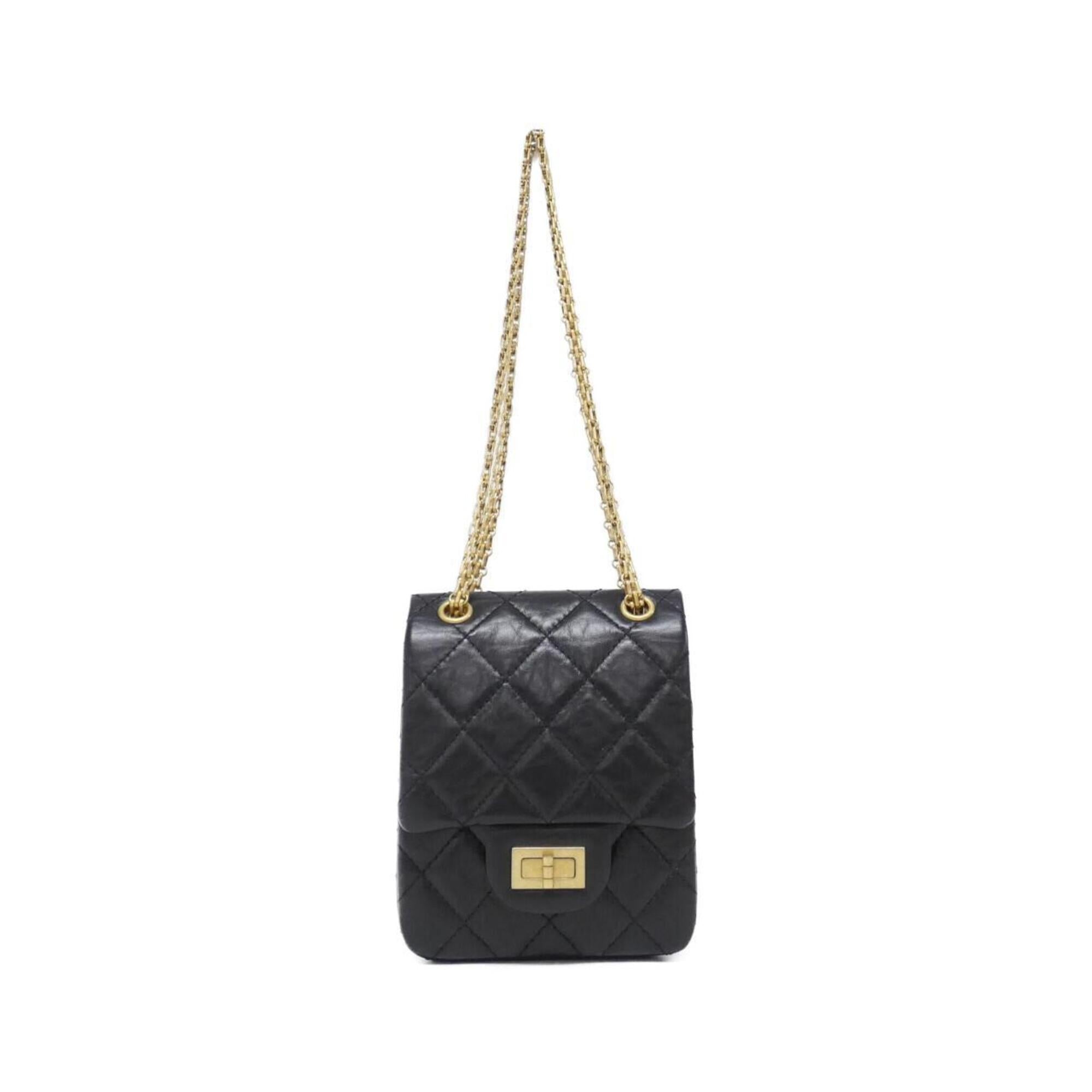 Chanel Black Leather Shoulder Bag (Pre-Owned)