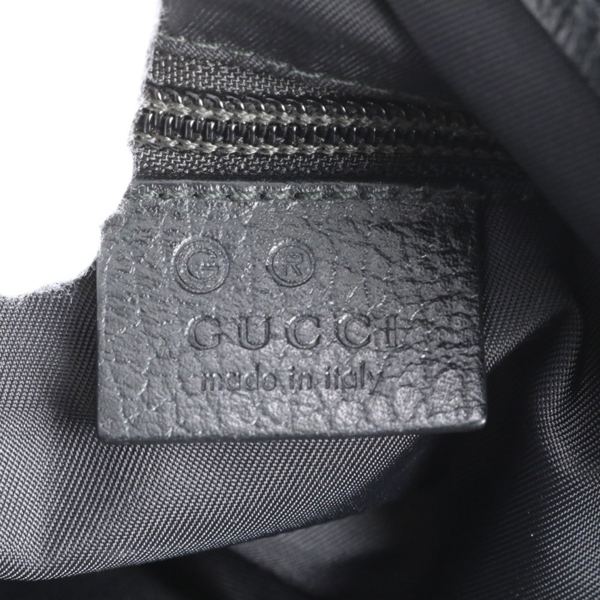 Gucci Black Nylon Leather Shoulder Bag (Pre-Owned)