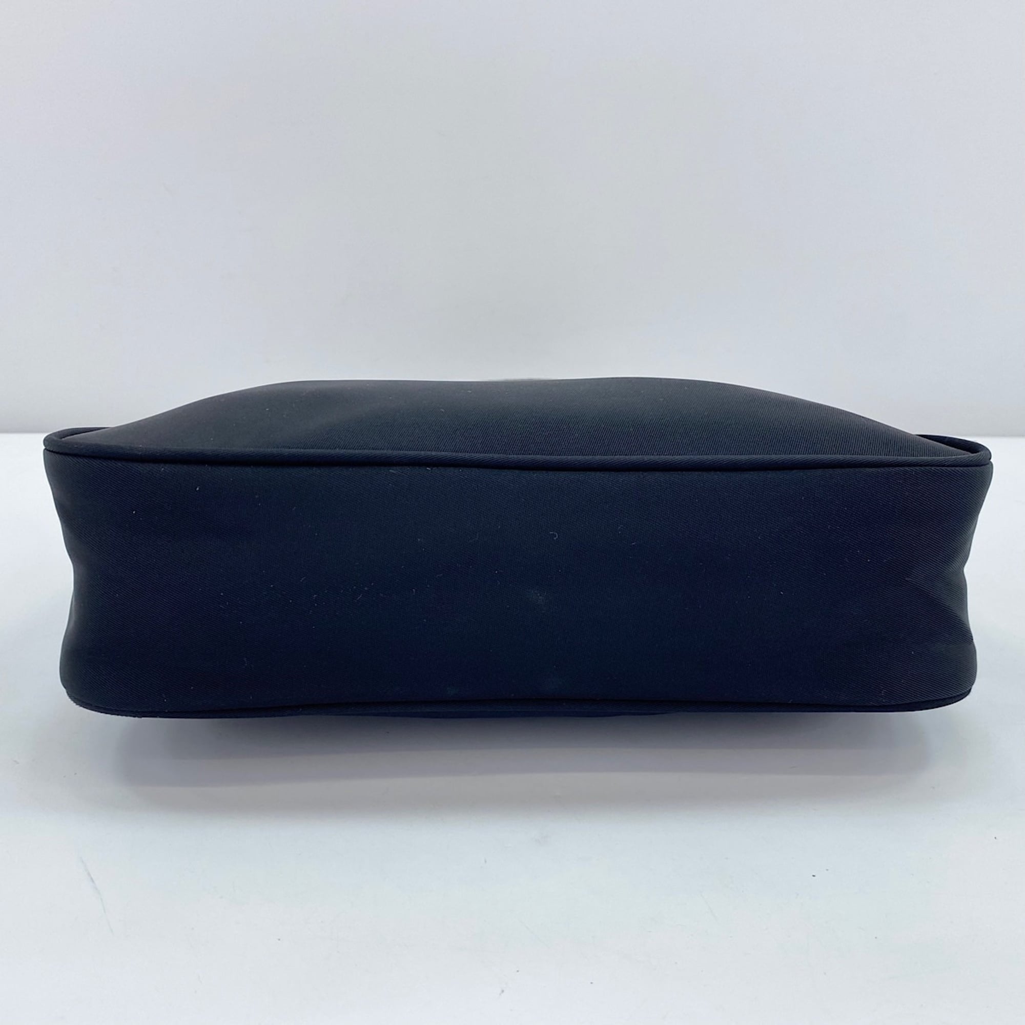 Prada Black Handbag (Pre-Owned)