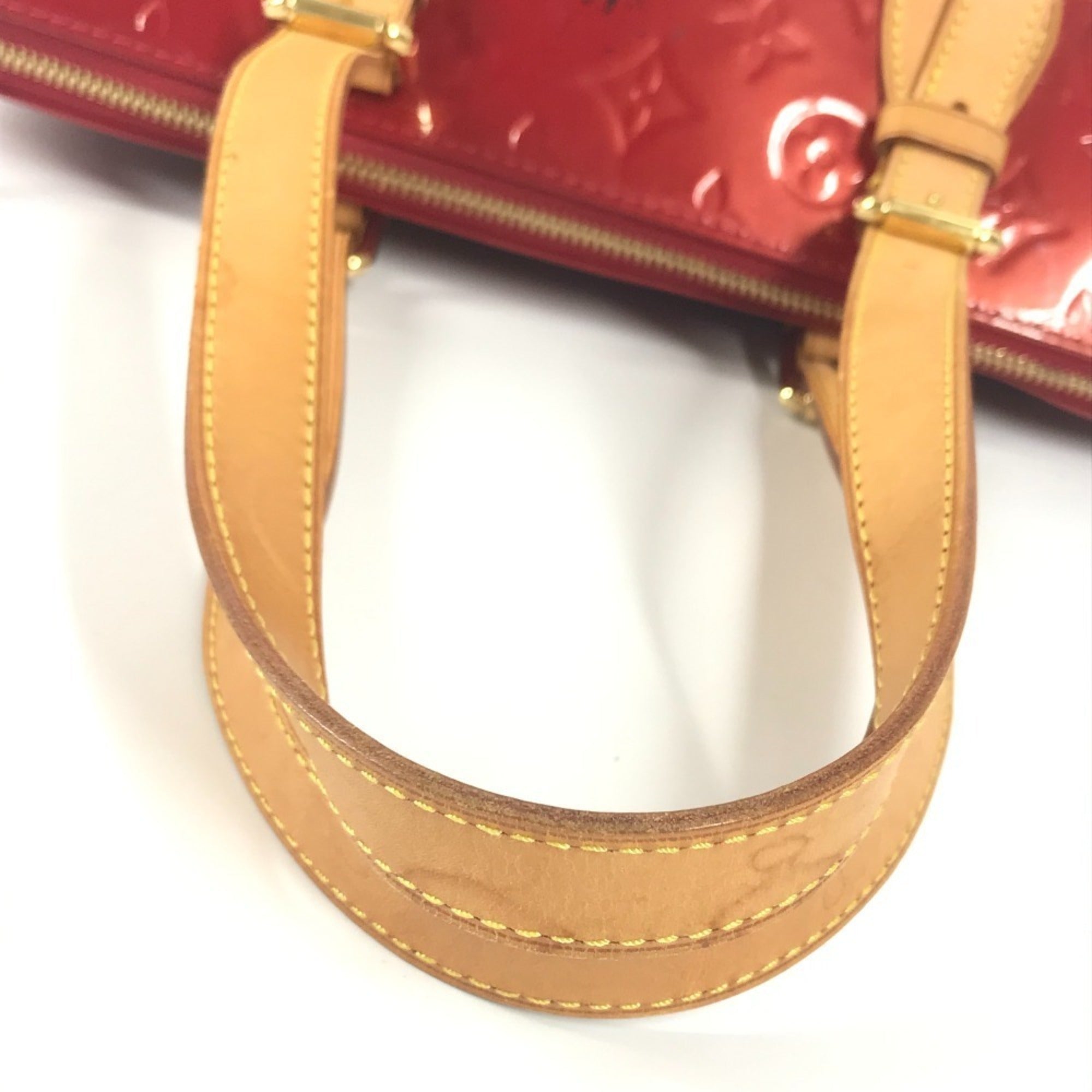 Louis Vuitton Pomme D'amour Red Color Monogram Vernis Shoulder Bag Tote Bag (Pre-Owned)