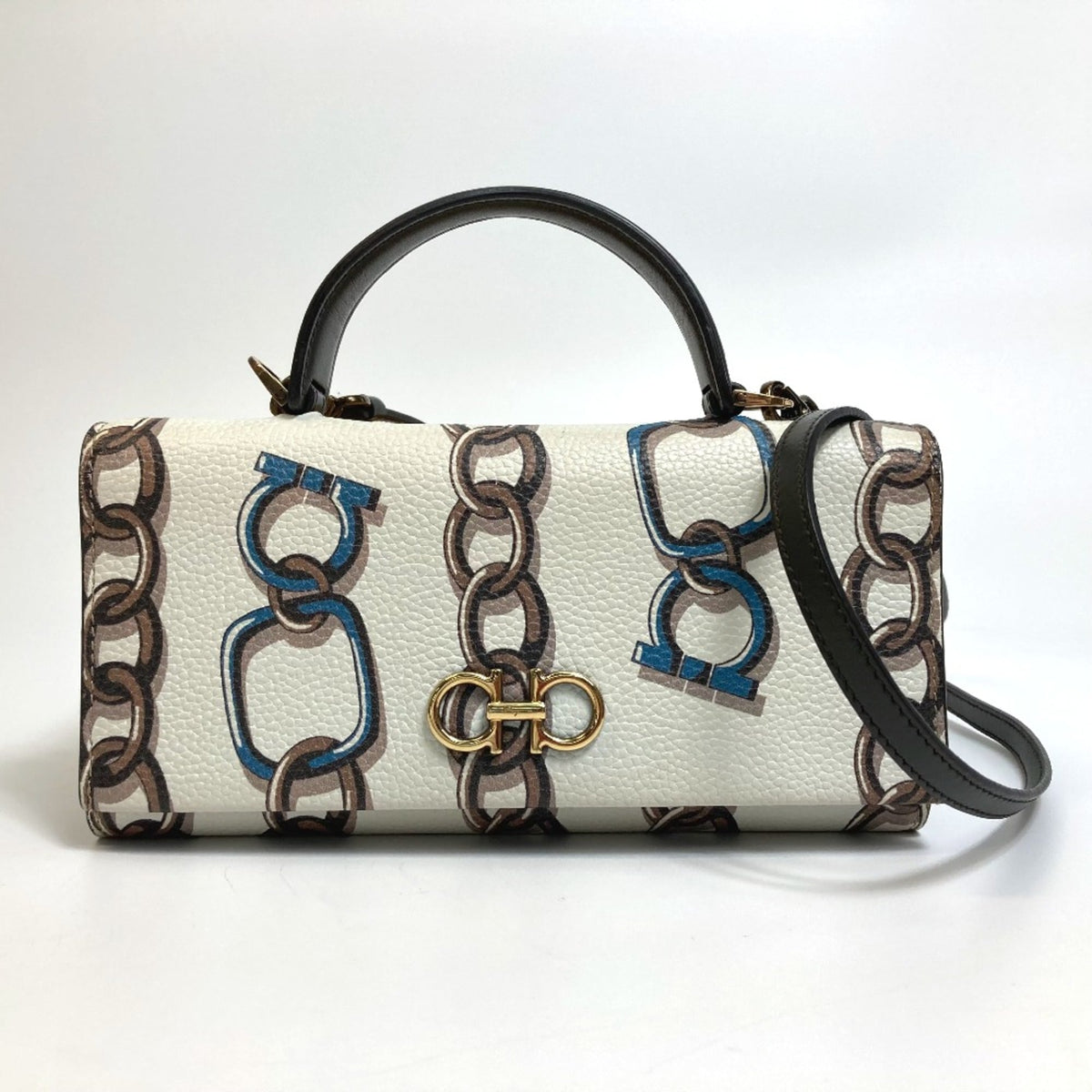 Salvatore Ferragamo White Leather Handbag (Pre-Owned)
