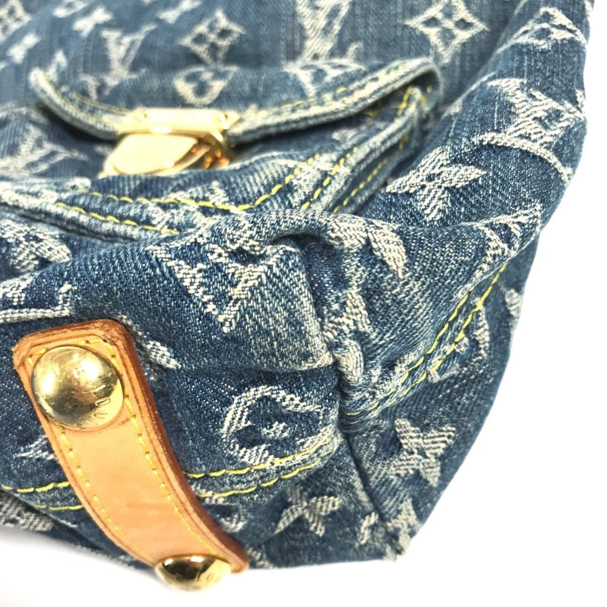 Louis Vuitton Blue Monogram Denim Shoulder Bag (Pre-Owned)