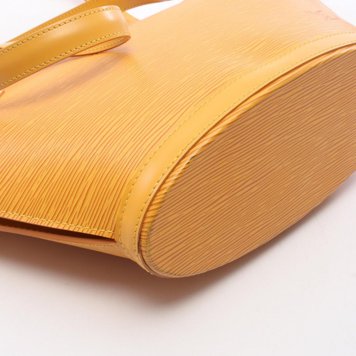 Louis Vuitton Yellow Epi Leather Handbag (Pre-Owned)