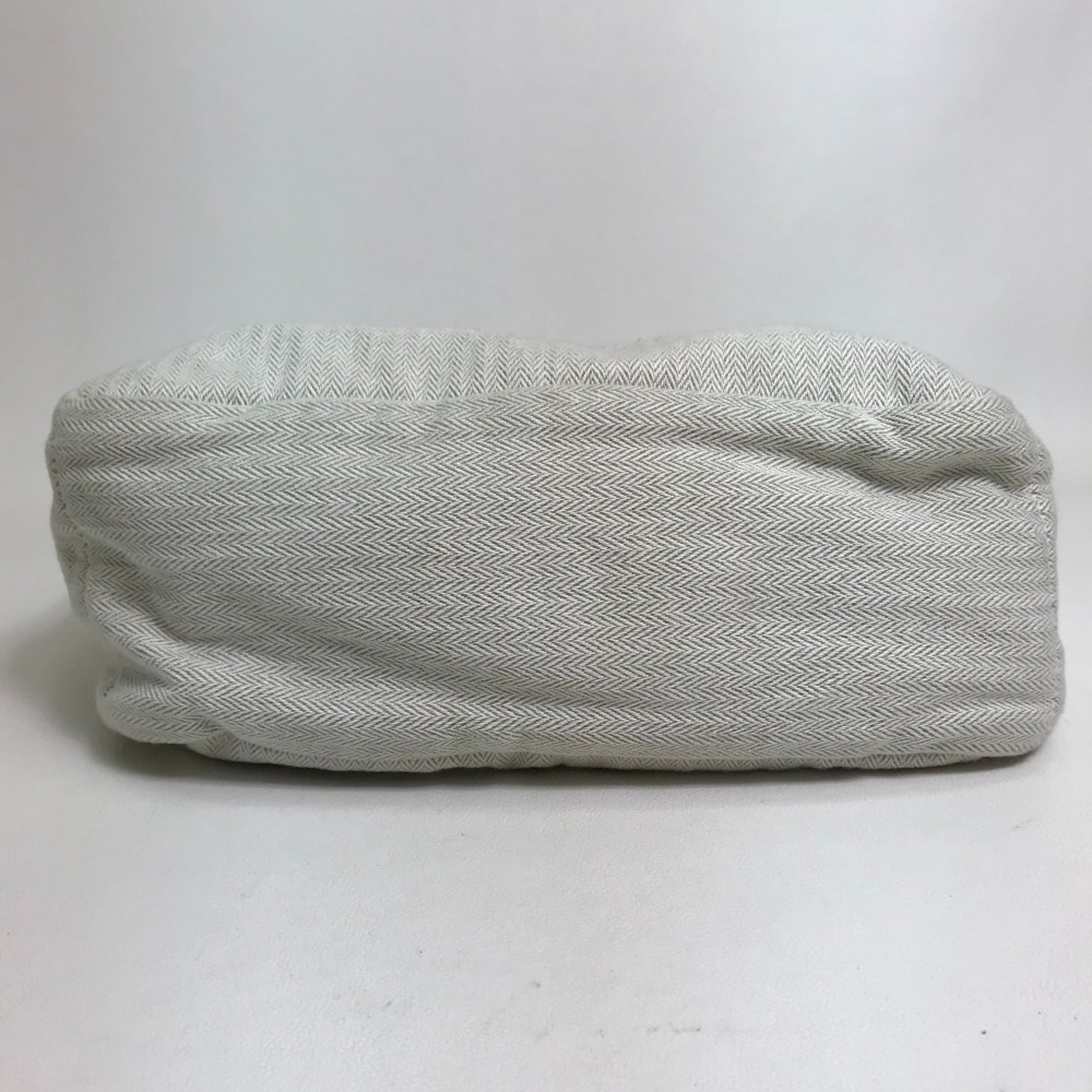 Hermes Beige Toile Chevron Pouch (Pre-Owned)