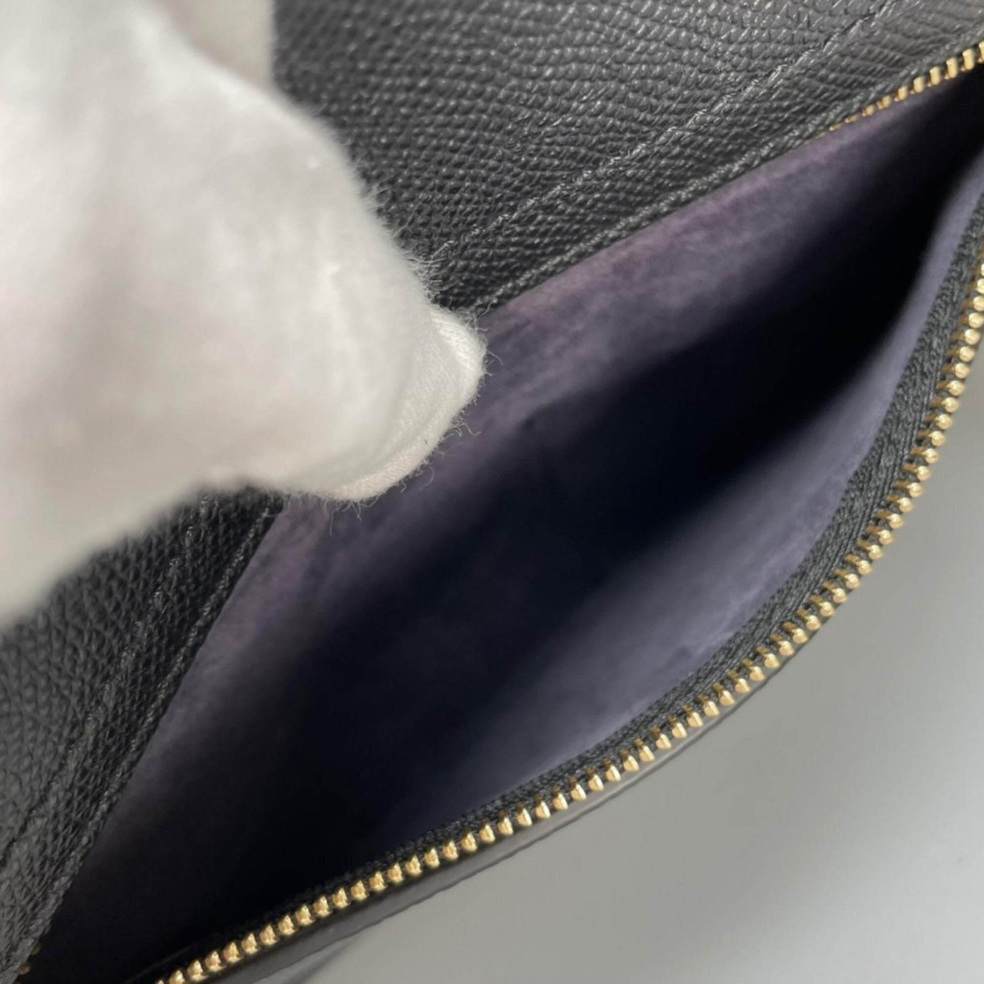 Celine Black Handbag (Pre-Owned)