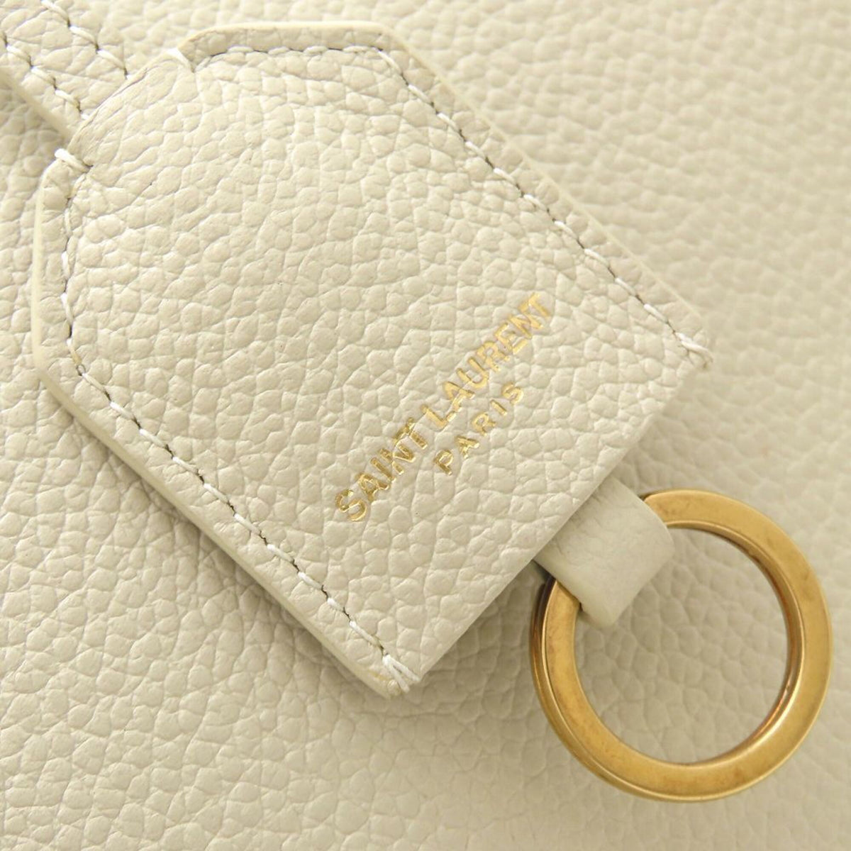 Yves Saint Laurent Ivory Leather Handbag (Pre-Owned)