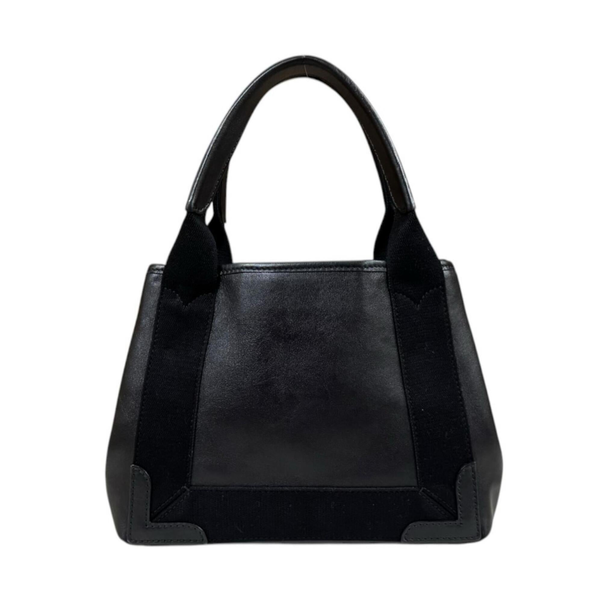 Balenciaga Black Leather Pouch Shoulder Bag (Pre-Owned)