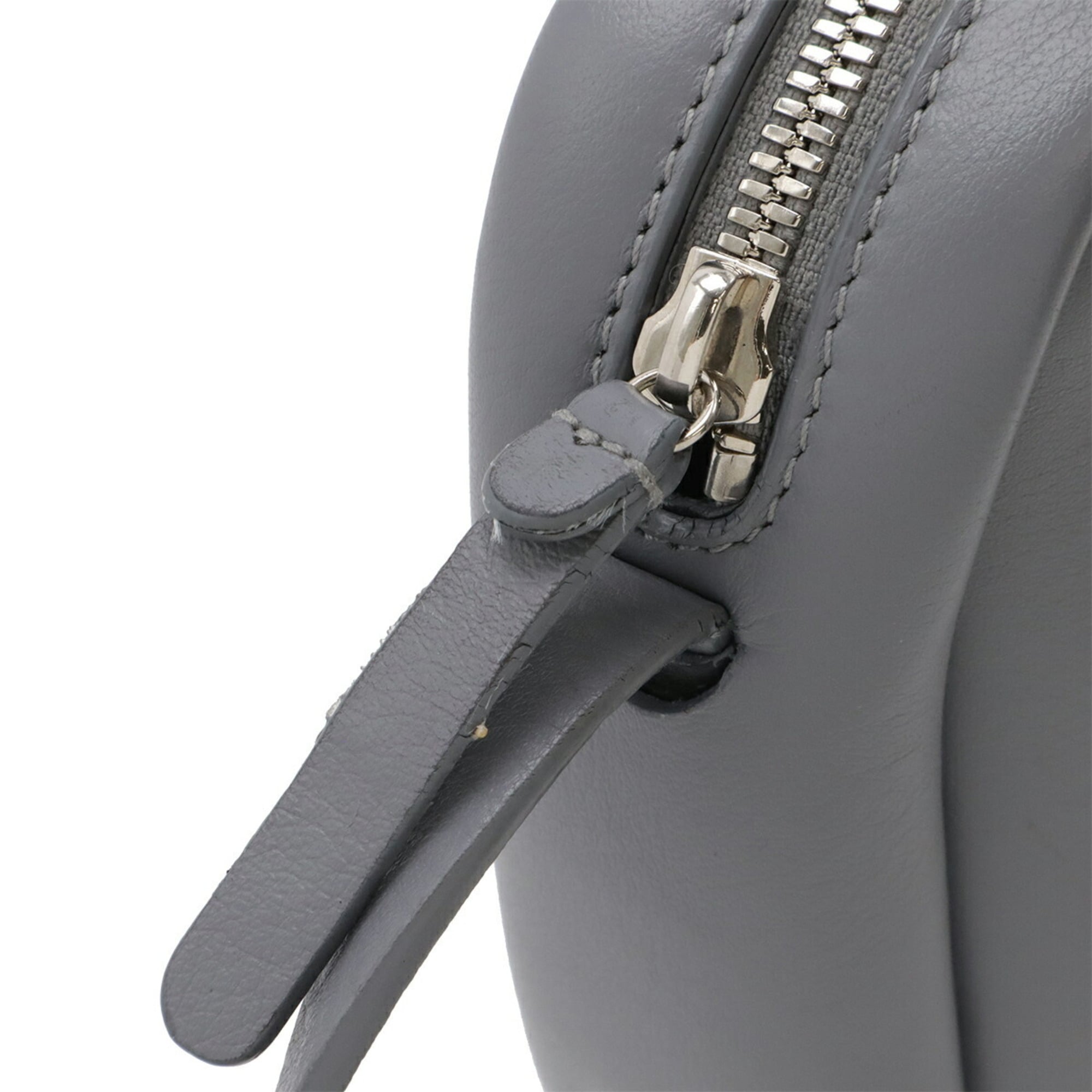 Balenciaga Gray White Leather Pochette Shoulder Bag (Pre-Owned)