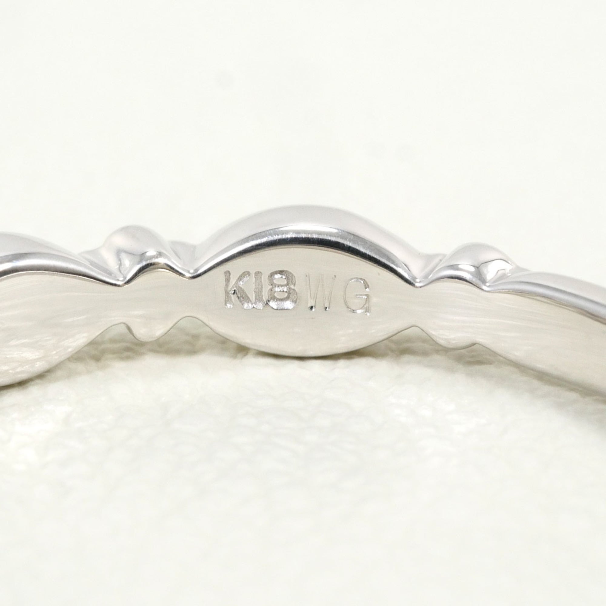 Unbranded Pink White Gold White Gold (18K) Band Ring (Pre-Owned)