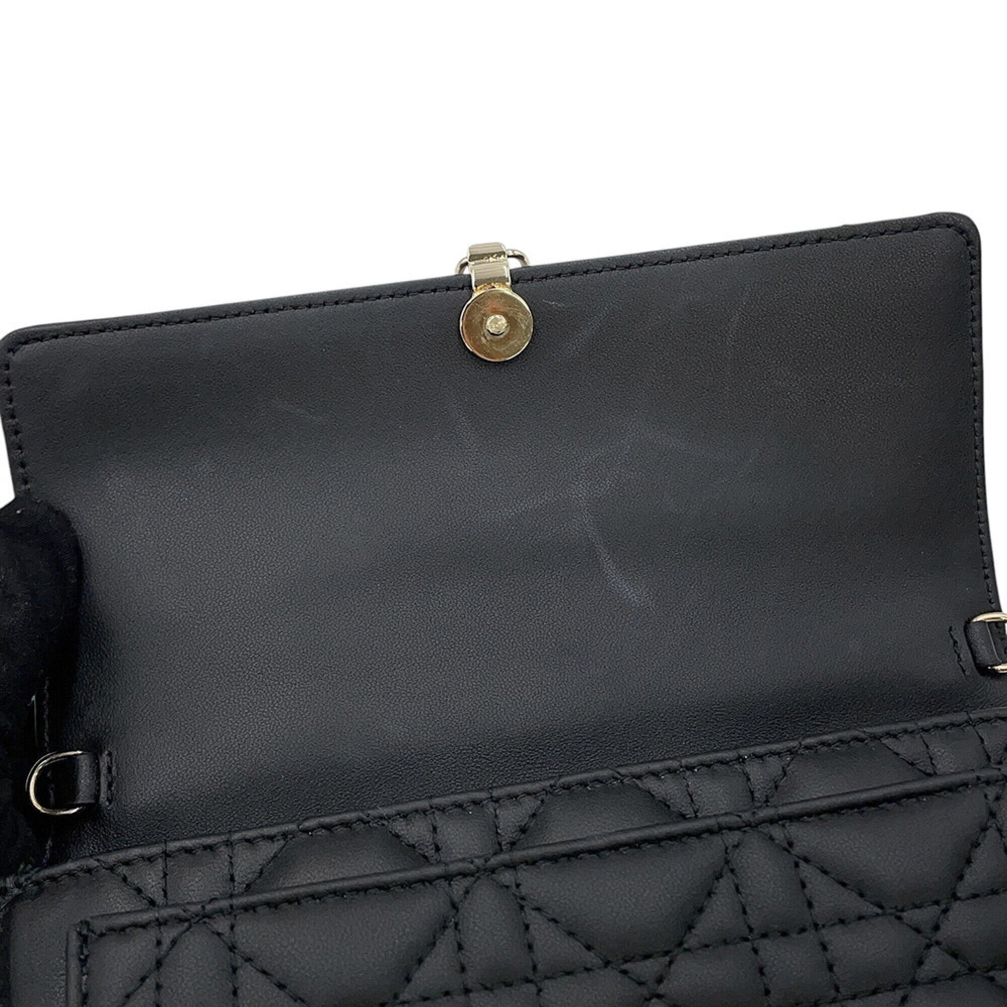Christian Dior Black Leather Shoulder Bag (Pre-Owned)