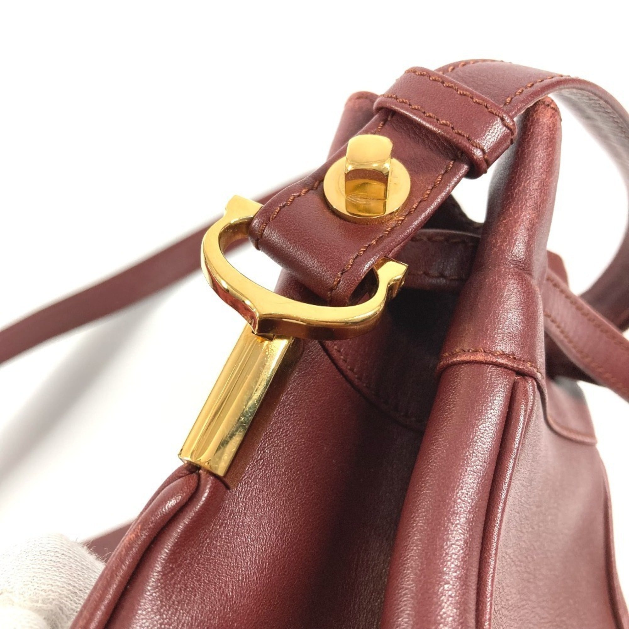 Cartier Must Wine Red Leather Shoulder Bag (Pre-Owned)
