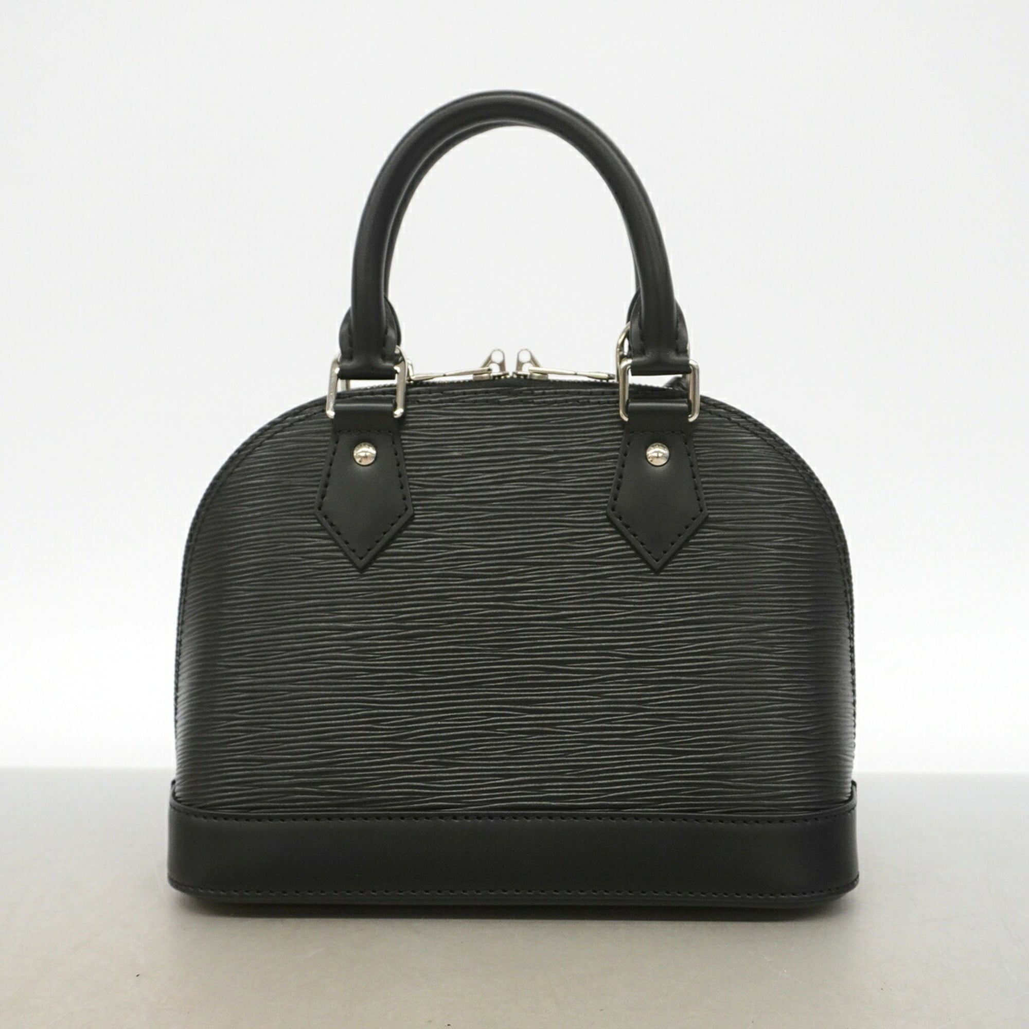 Louis Vuitton Noir Handbag (Pre-Owned)