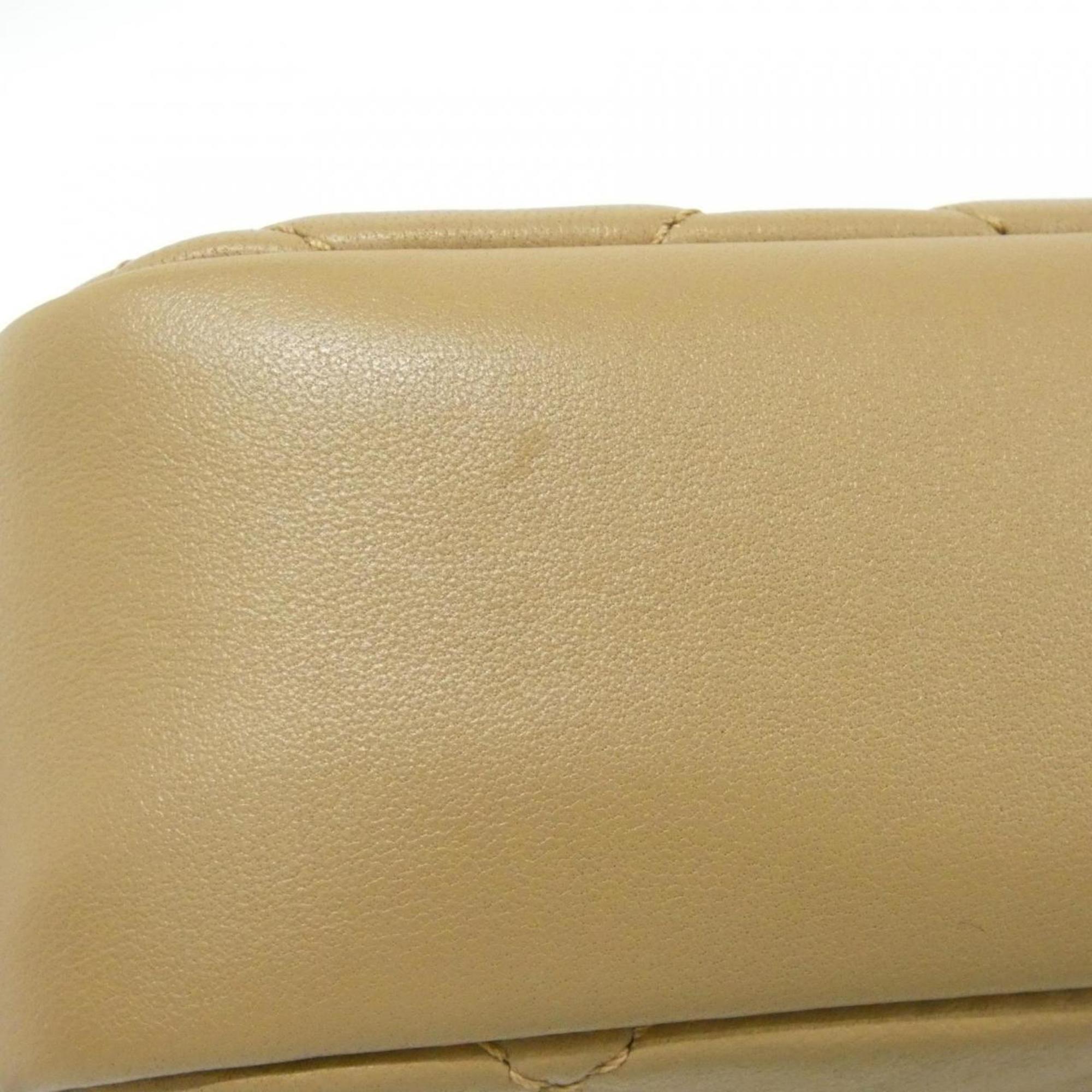 Chanel Beige Leather Shoulder Bag (Pre-Owned)