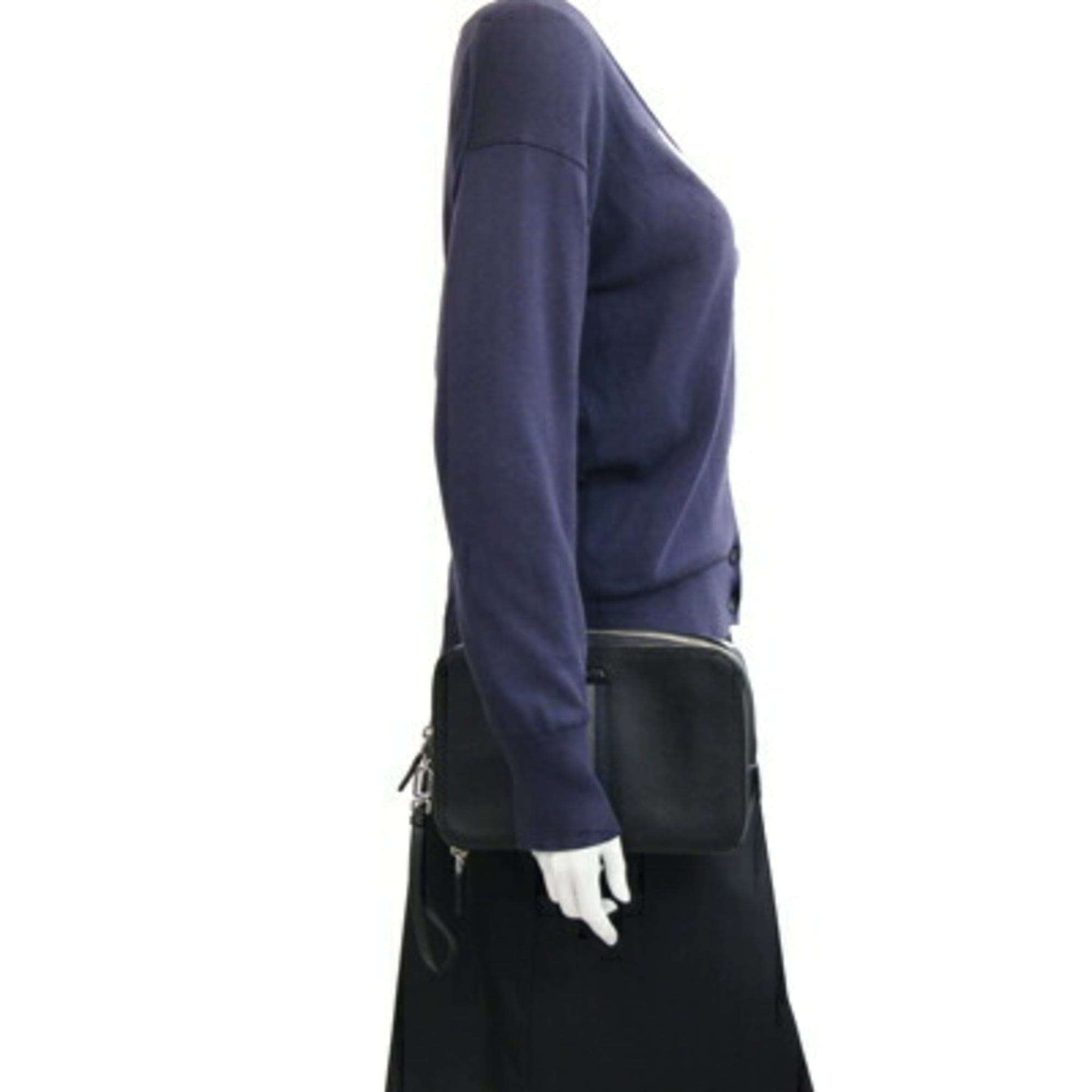 Prada Black Leather Clutch Bag (Pre-Owned)