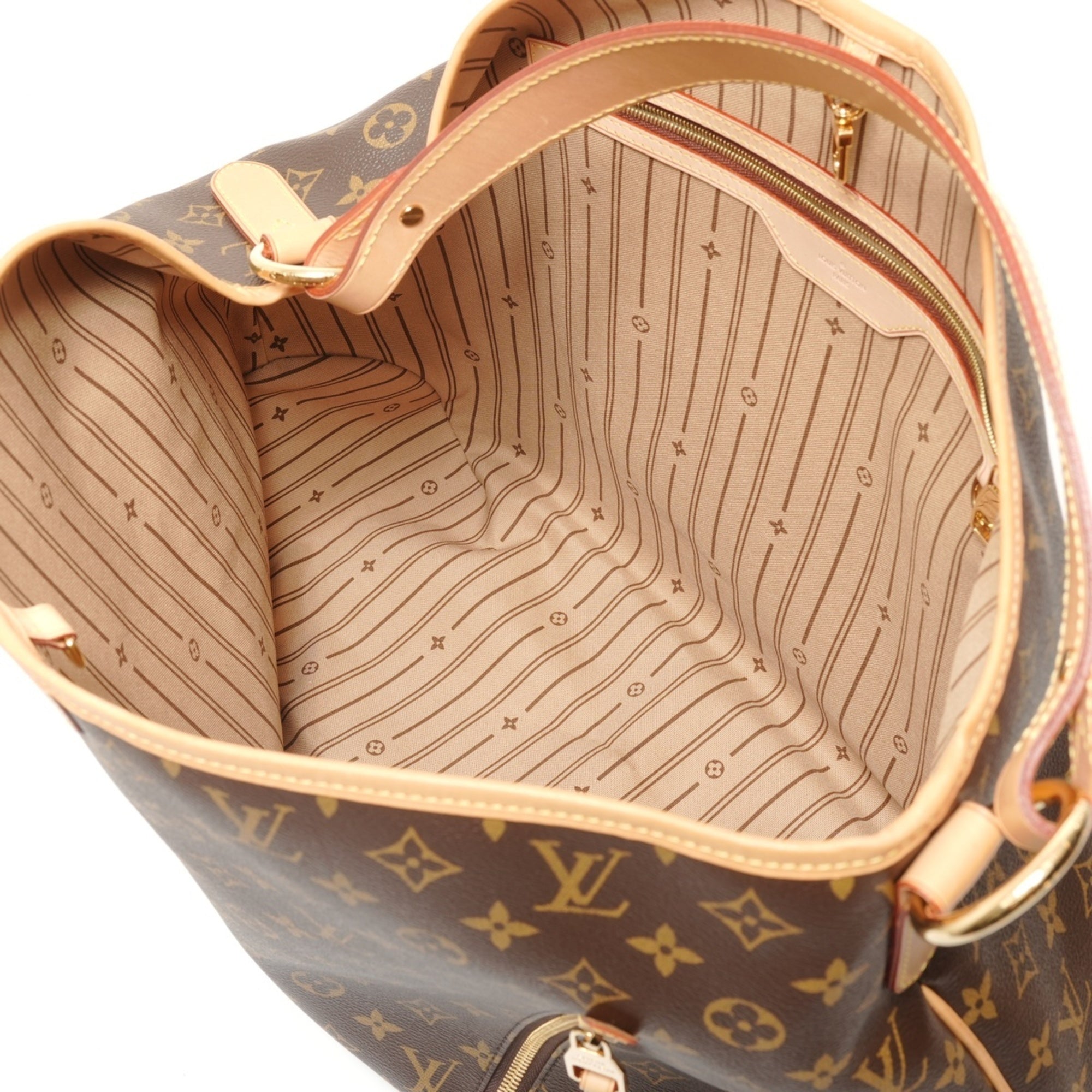 Louis Vuitton Monogram Brown Monogram Shoulder Bag (Pre-Owned)