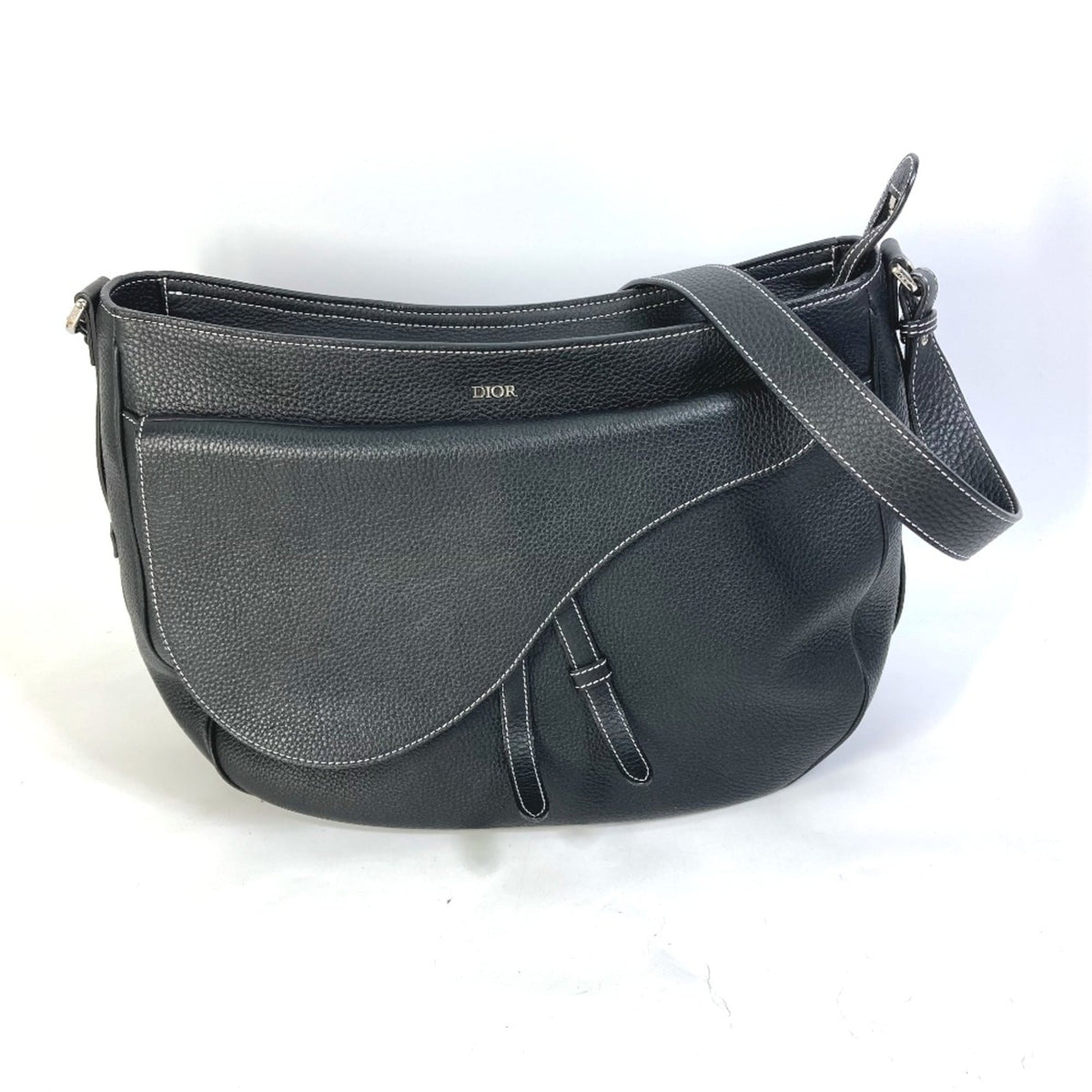Christian Dior Black Leather Shoulder Bag (Pre-Owned)