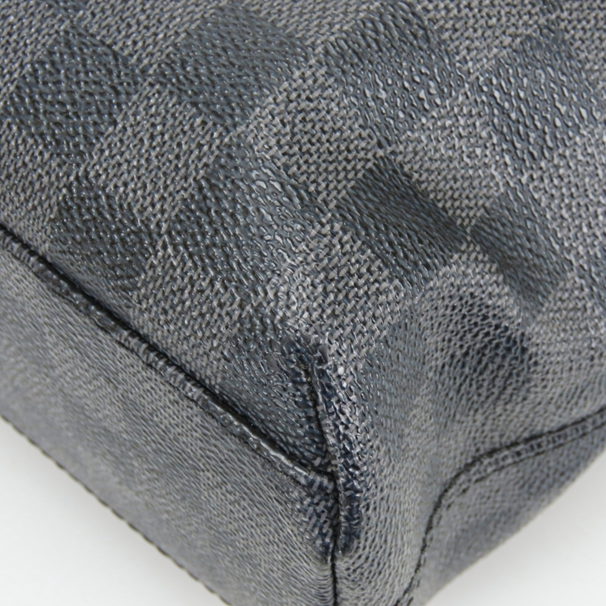 Louis Vuitton Black Dark Gray Damier Graphite Shoulder Bag (Pre-Owned)