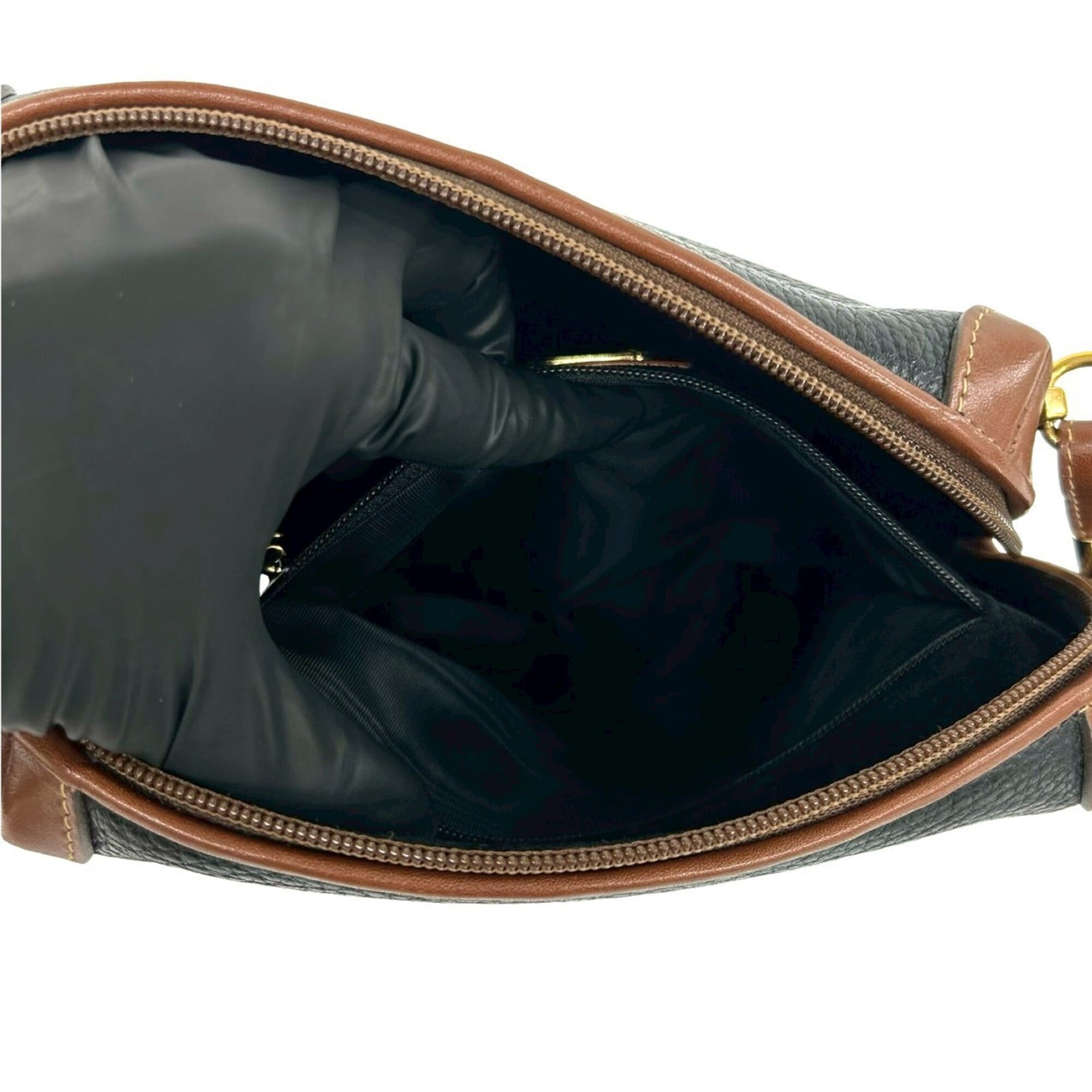 Gucci Black Brown Leather Pochette Shoulder Bag (Pre-Owned)