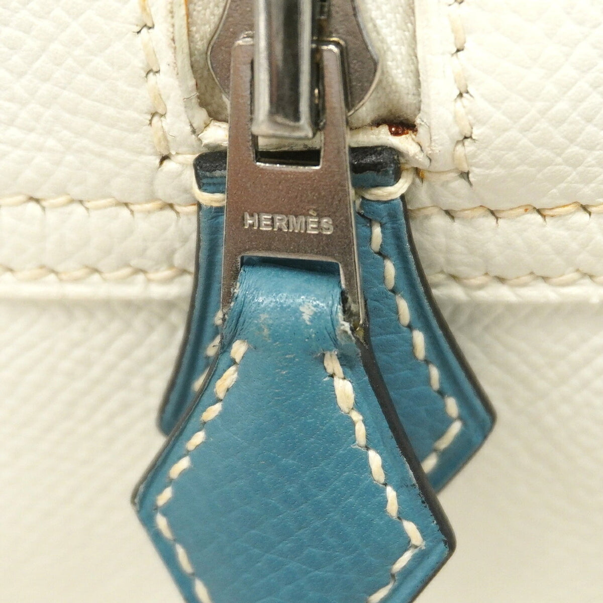 Hermes Blue Jean White Leather Handbag (Pre-Owned)