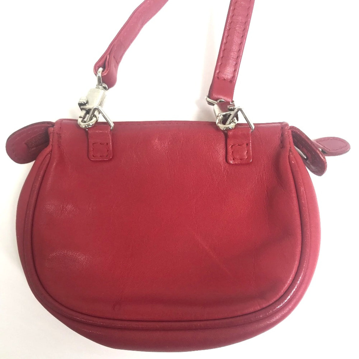 Christian Dior Red Leather Shoulder Bag (Pre-Owned)