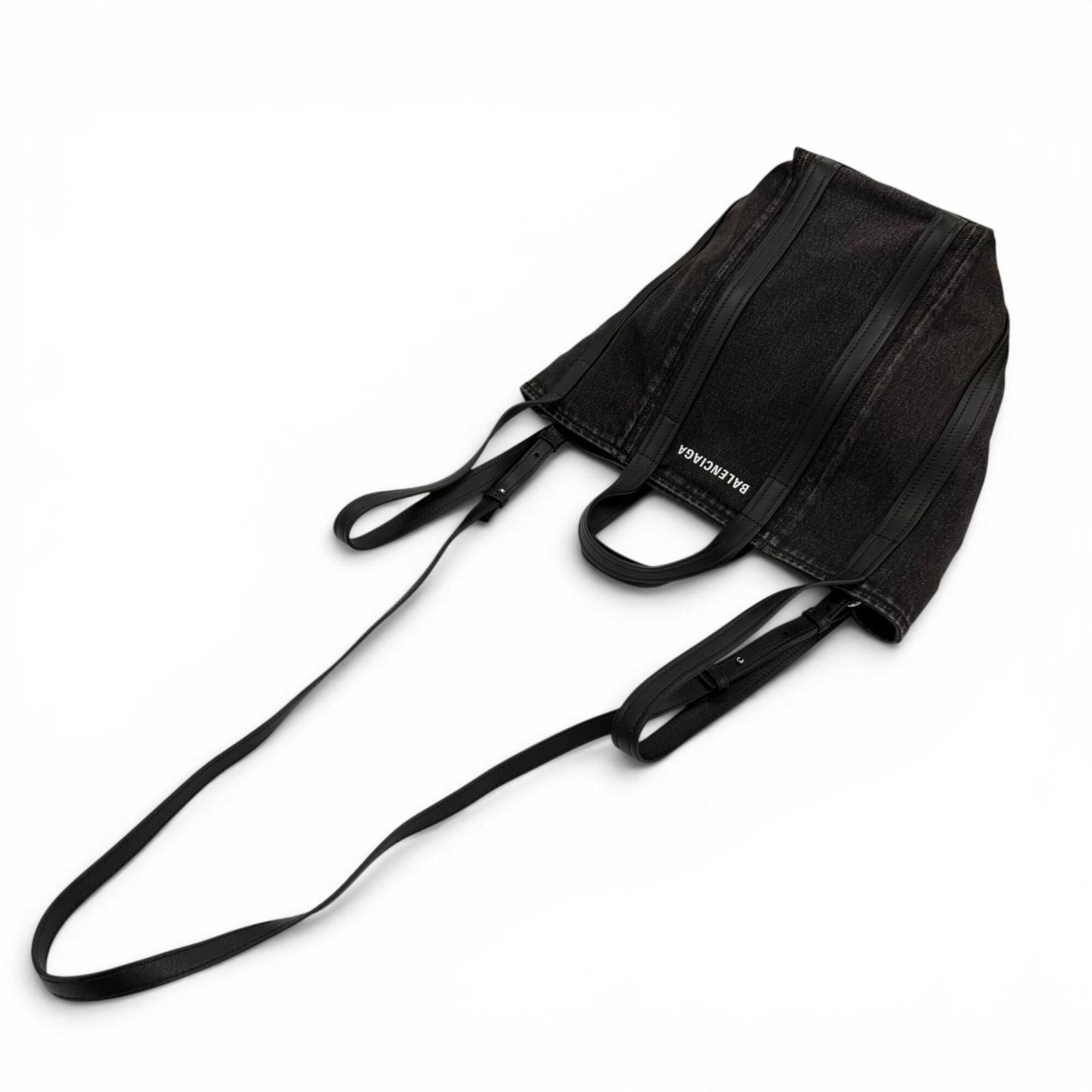 Balenciaga Black Leather Handbag Shoulder Bag (Pre-Owned)