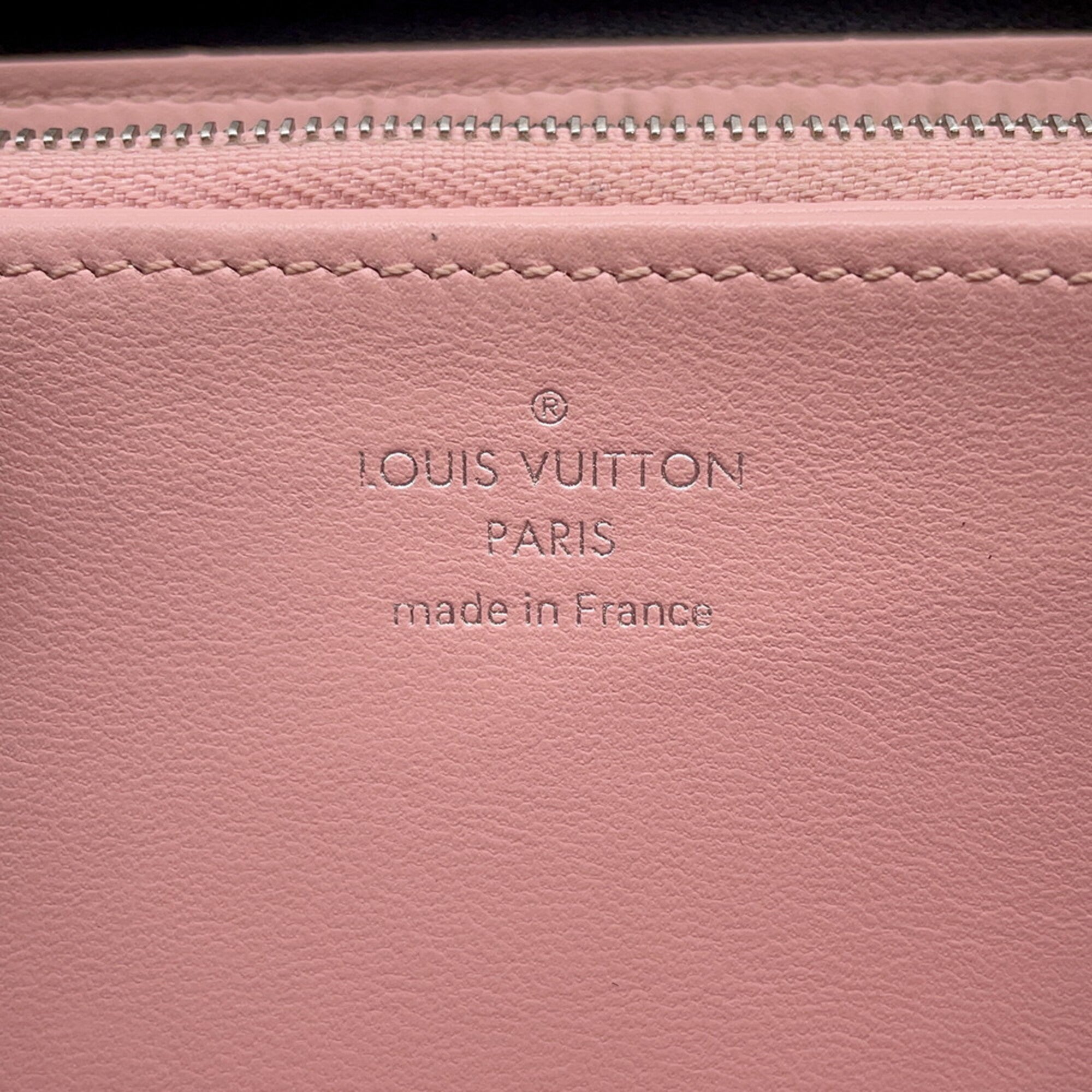 Louis Vuitton Mahina Pink Mahina Leather Long Wallet (Bi-Fold) (Pre-Owned)