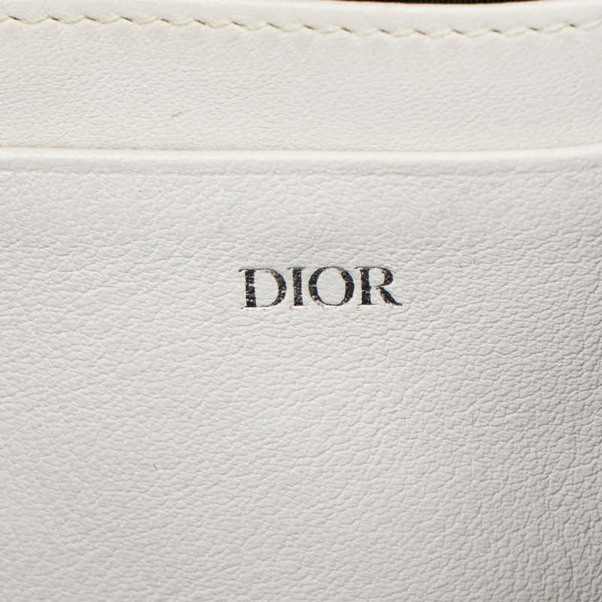 Christian Dior Ivory Leather Shoulder Bag (Pre-Owned)