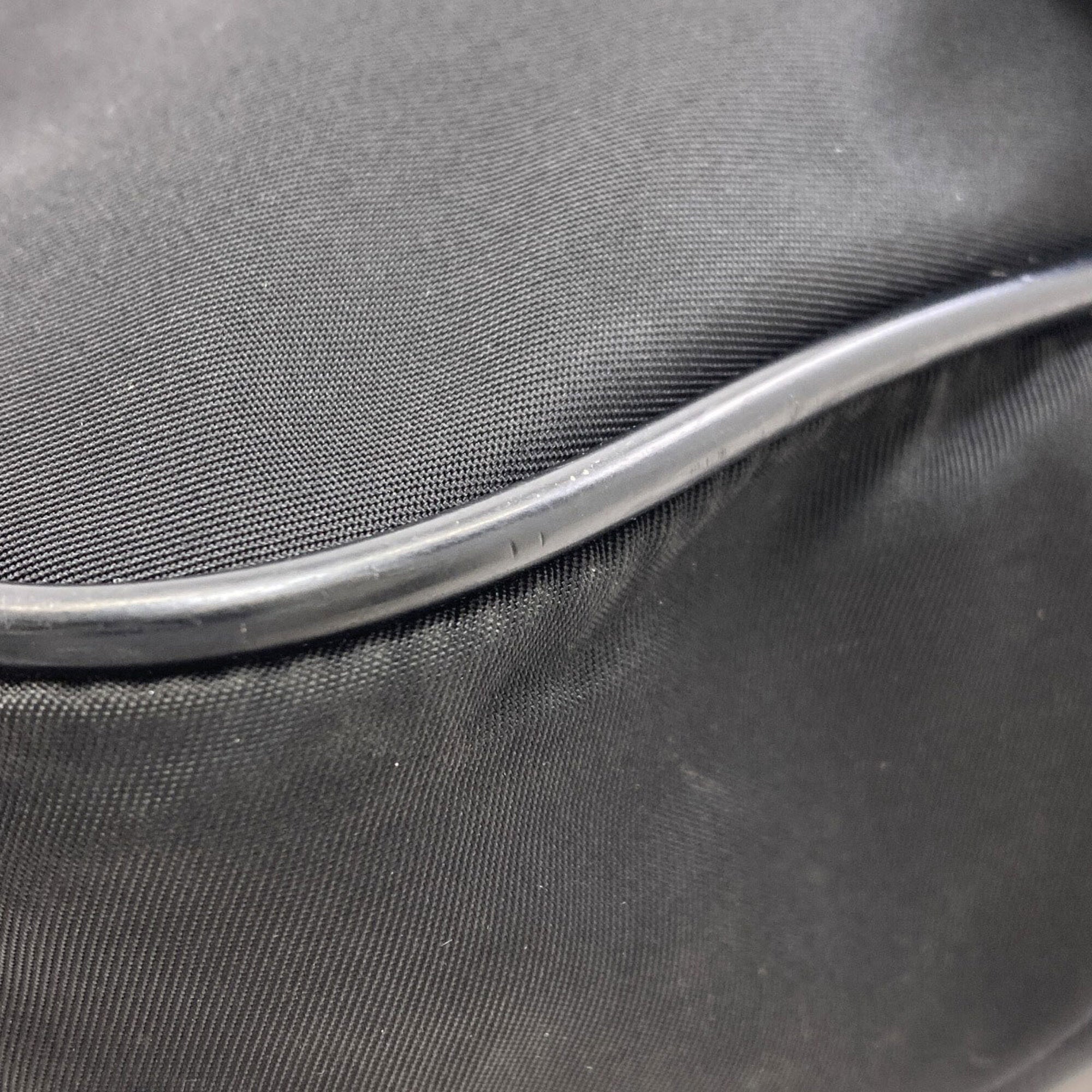 Prada Black Nylon Shoulder Bag (Pre-Owned)