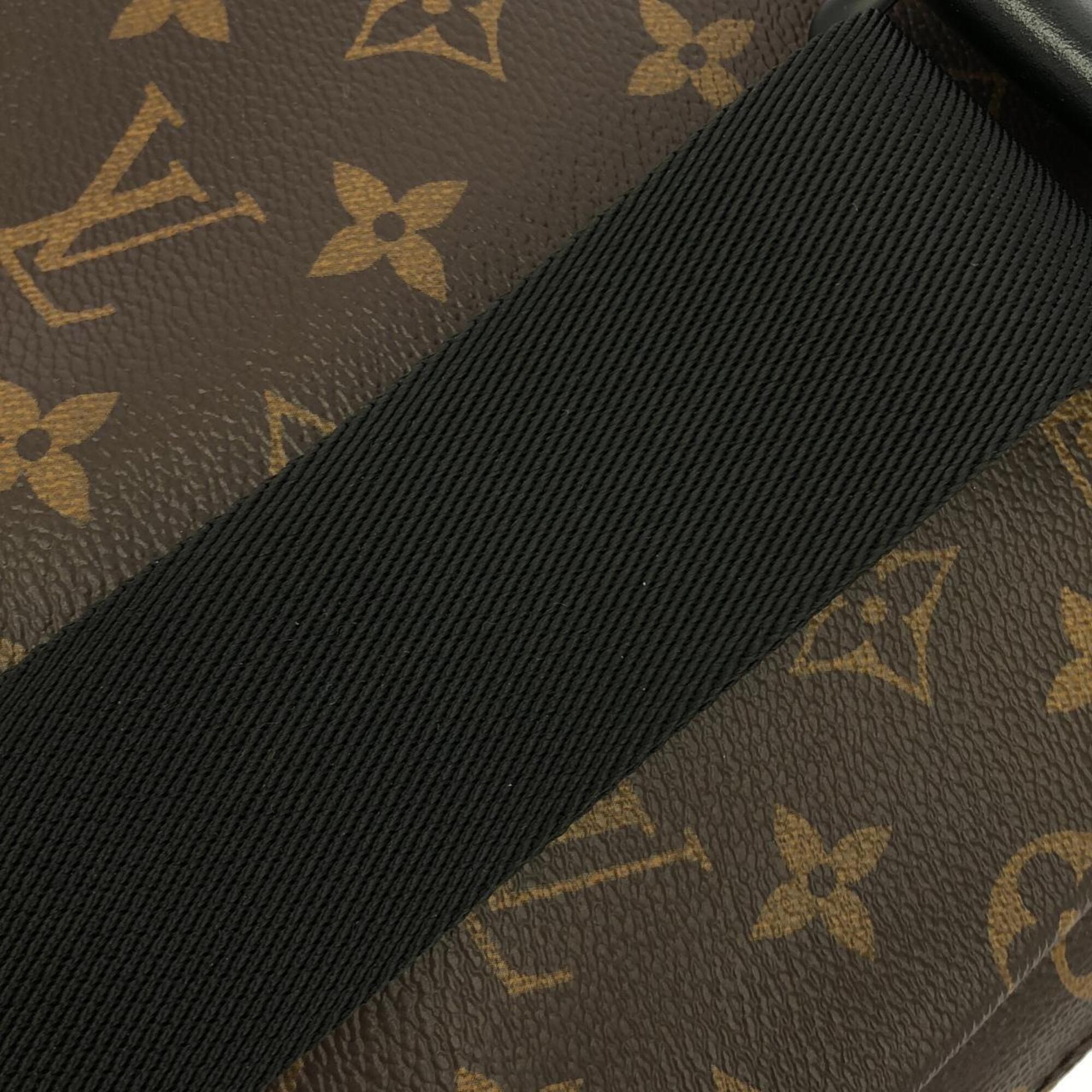Louis Vuitton Marron Coated Canvas Shoulder Bag (Pre-Owned)