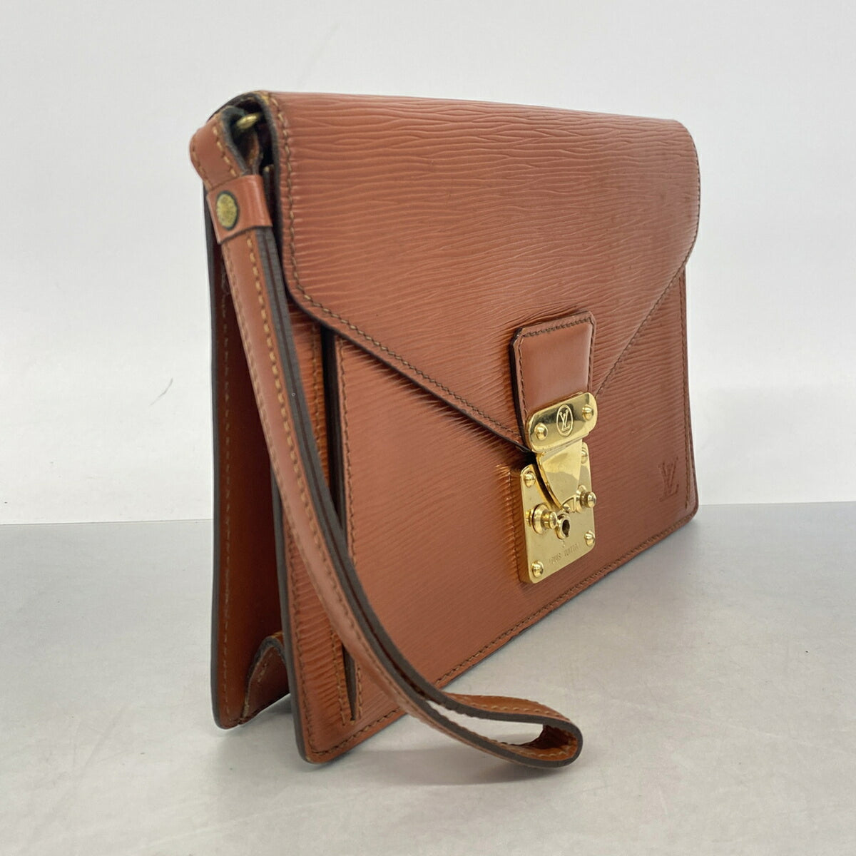 Louis Vuitton Kenyan Brown Clutch Bag (Pre-Owned)