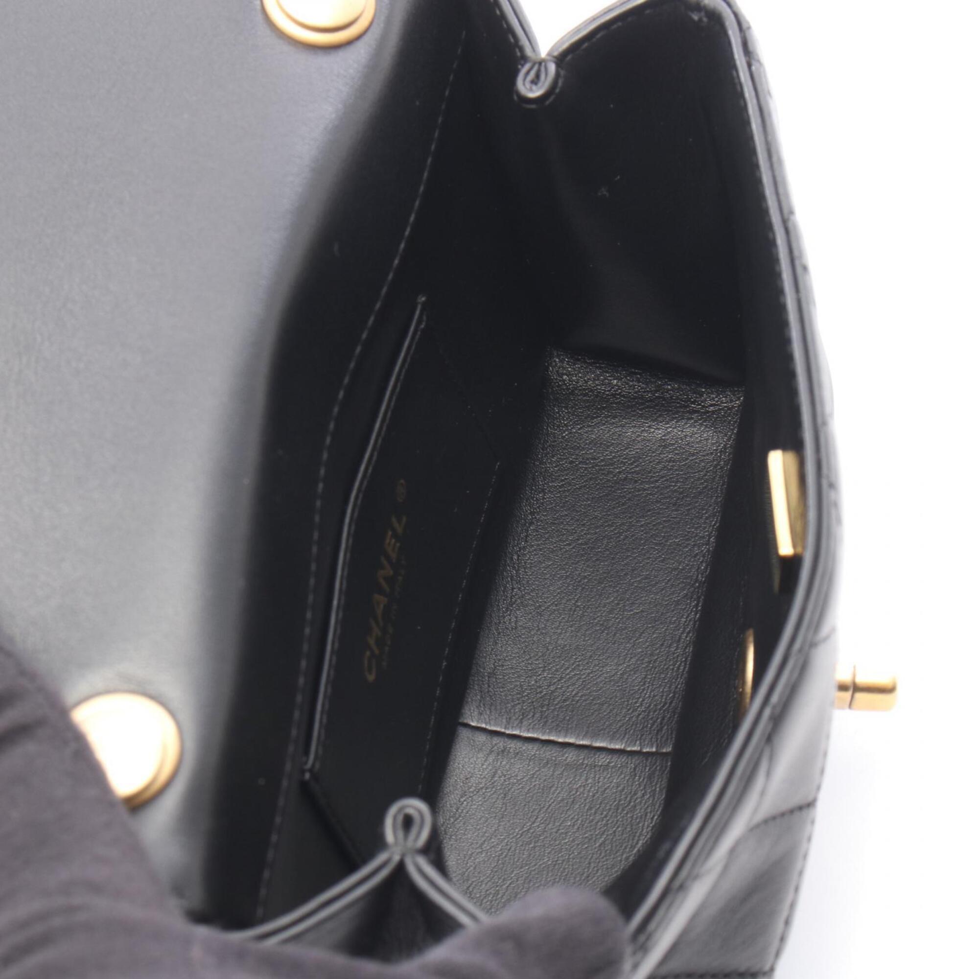 Chanel Black Leather Handbag Shoulder Bag (Pre-Owned)