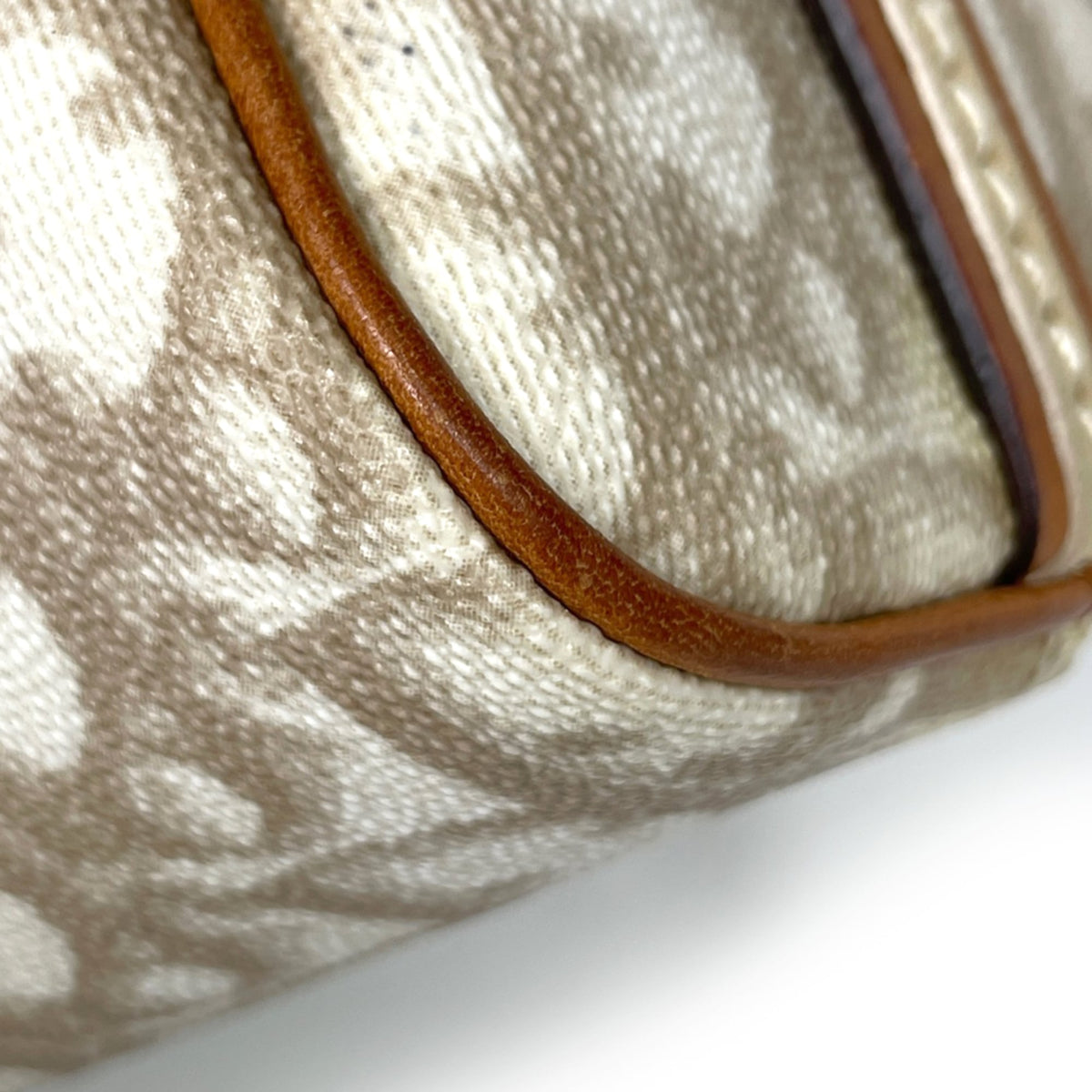 Christian Dior Brown White Coated Canvas Leather Shoulder Bag (Pre-Owned)