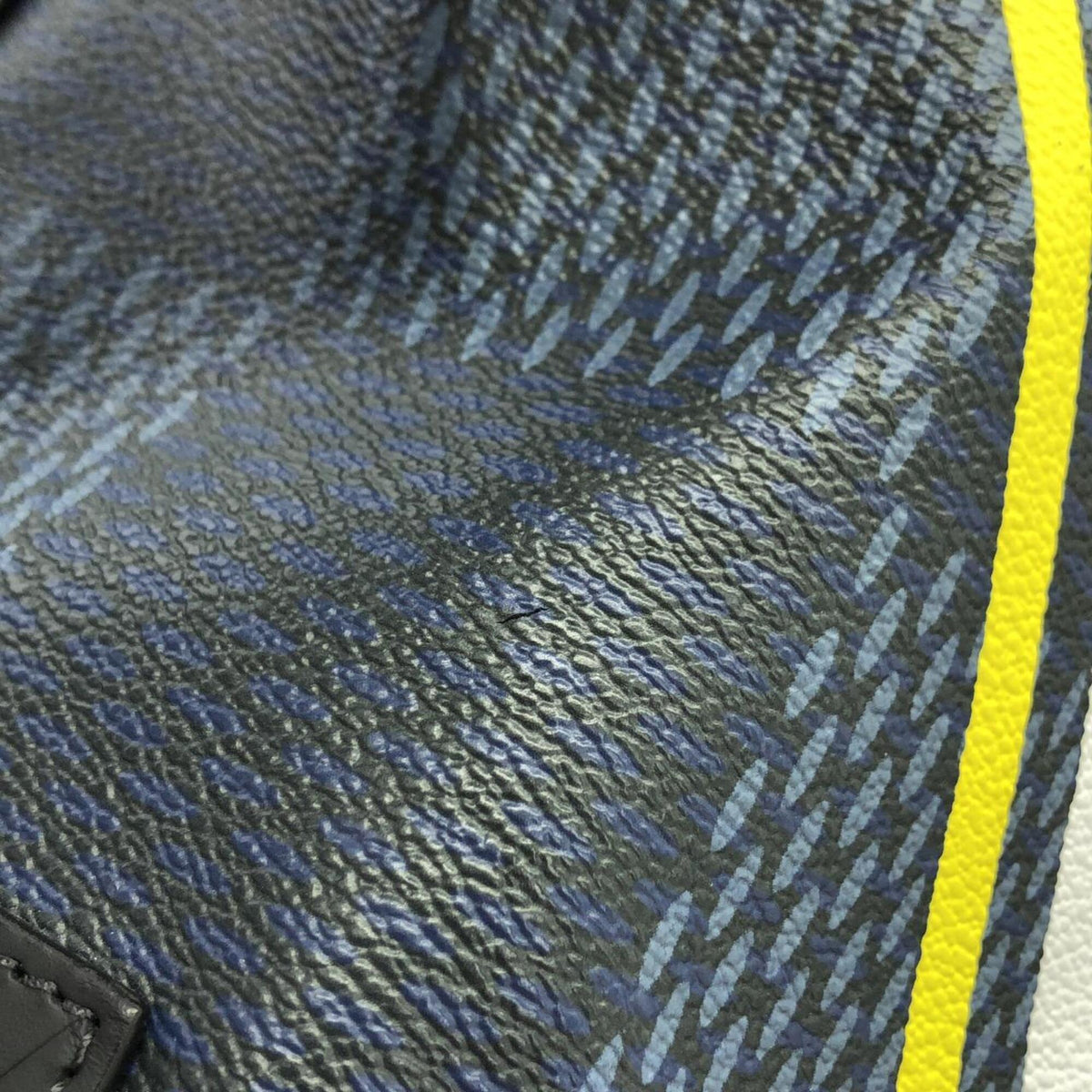 Louis Vuitton Cobalt Jaune Coated Canvas Shoulder Bag (Pre-Owned)