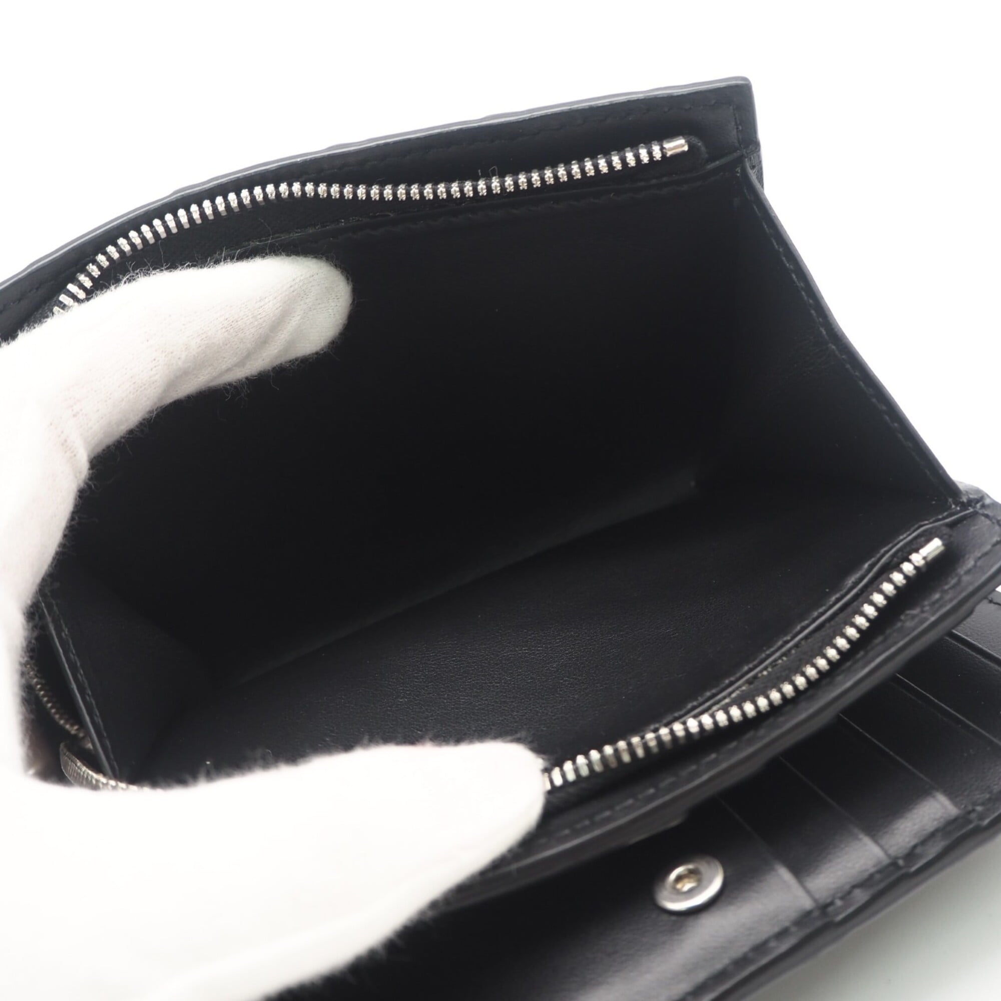 Bottega Veneta Intrecciato Black Leather Wallet (Bi-Fold) (Pre-Owned)