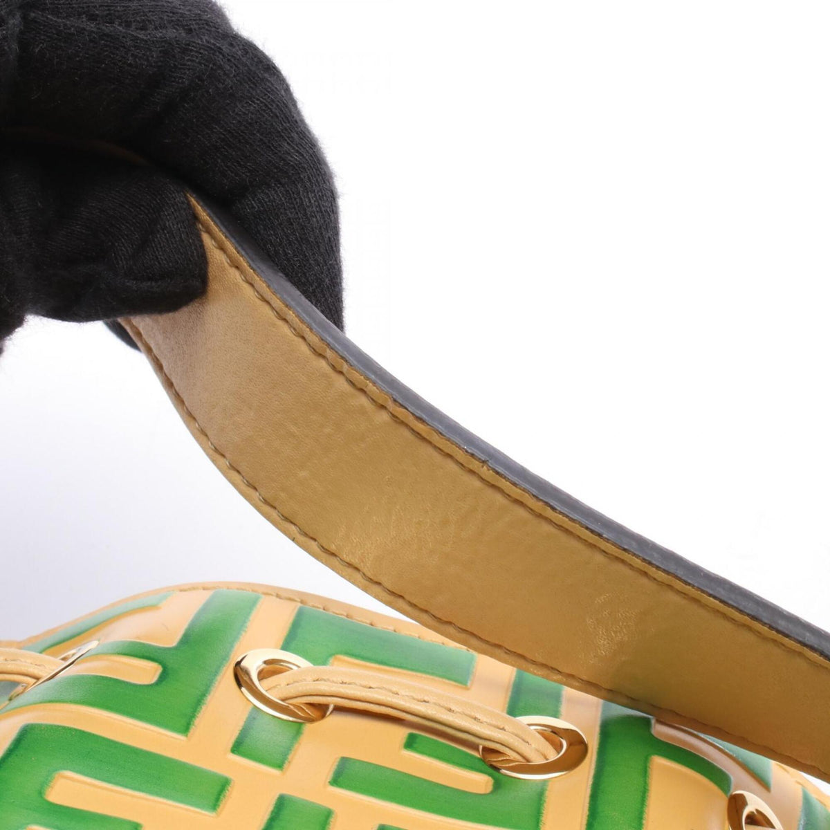 Fendi Green Yellow Leather Handbag (Pre-Owned)
