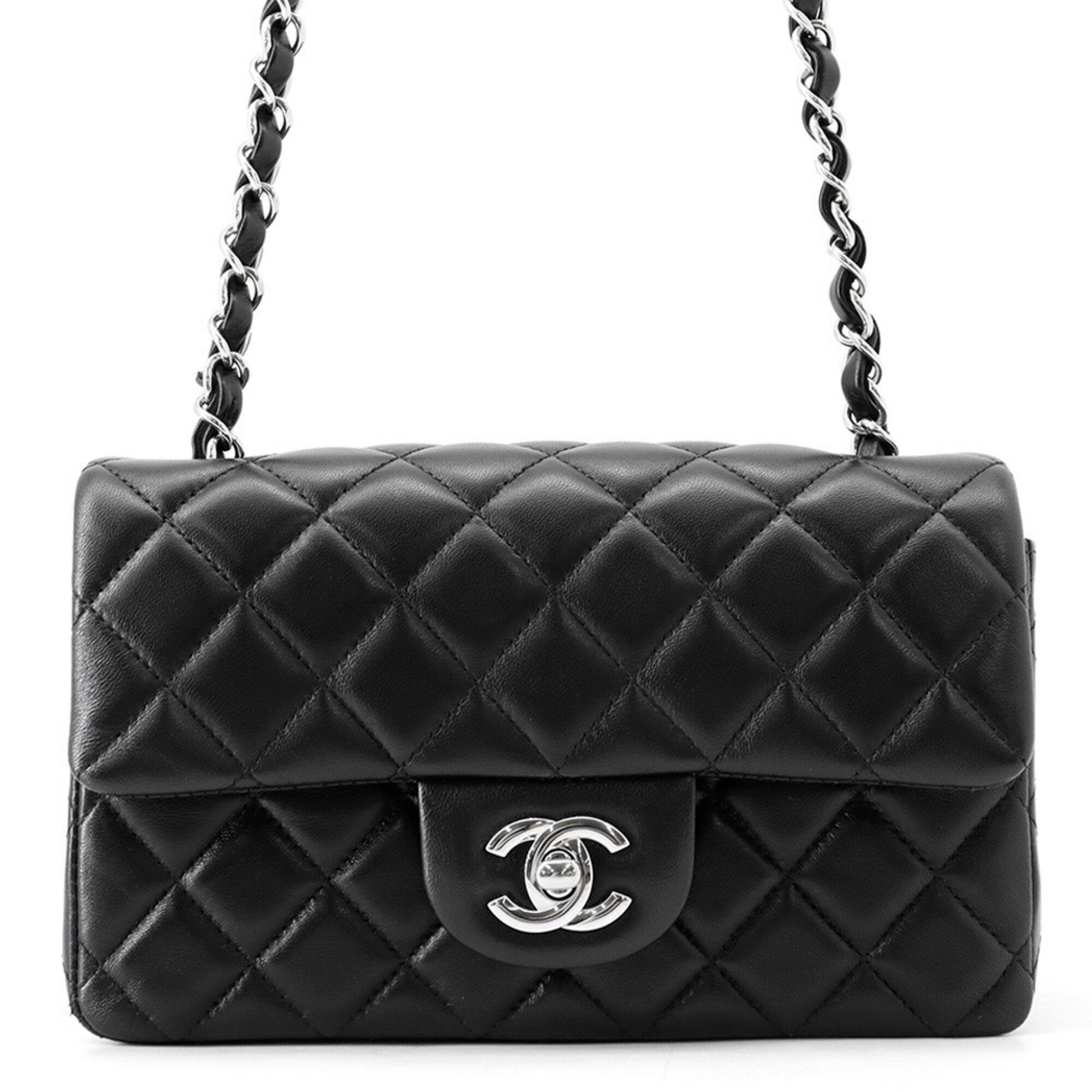 Chanel Black Leather Shoulder Bag (Pre-Owned)