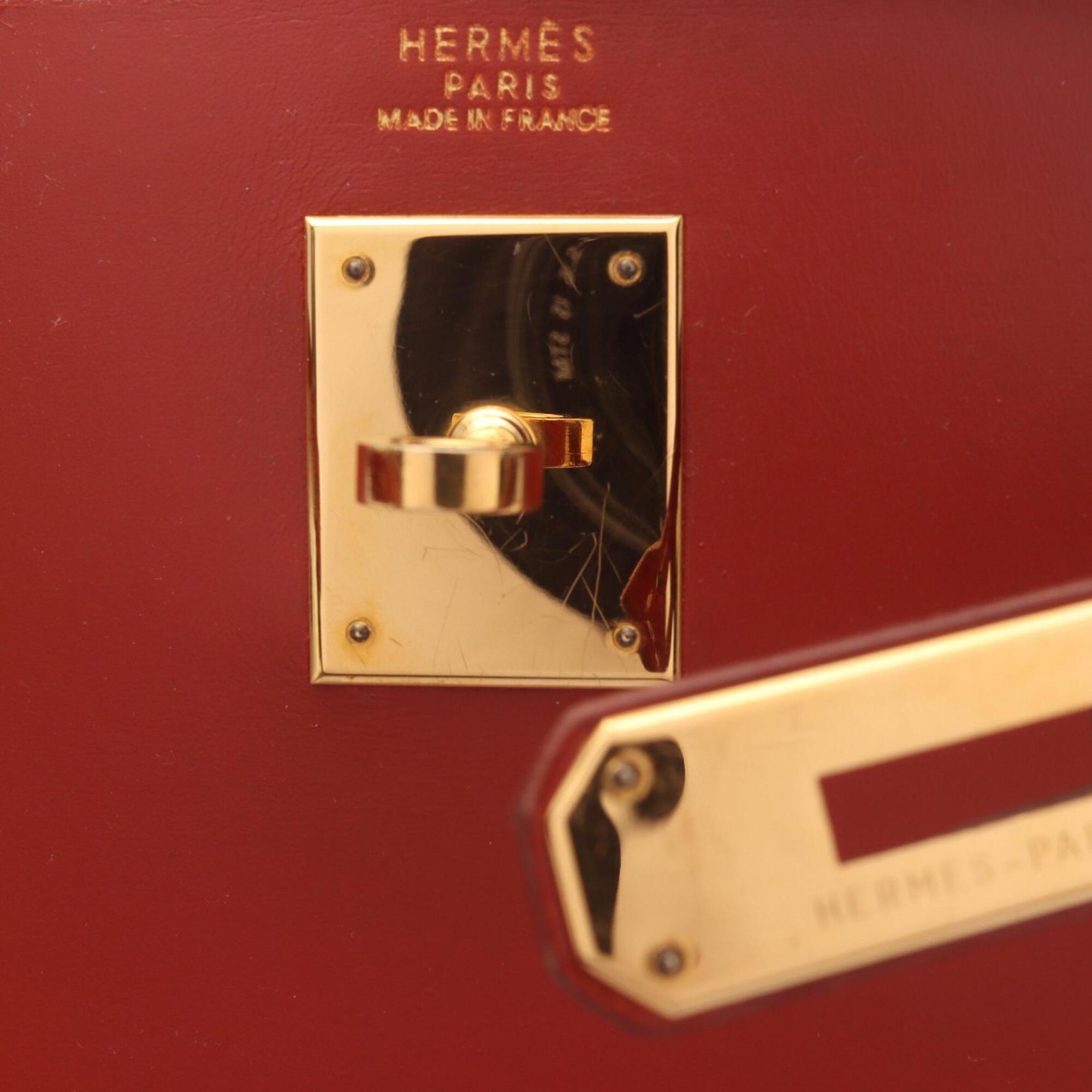 Hermes Brown Box Calf Leather Handbag (Pre-Owned)