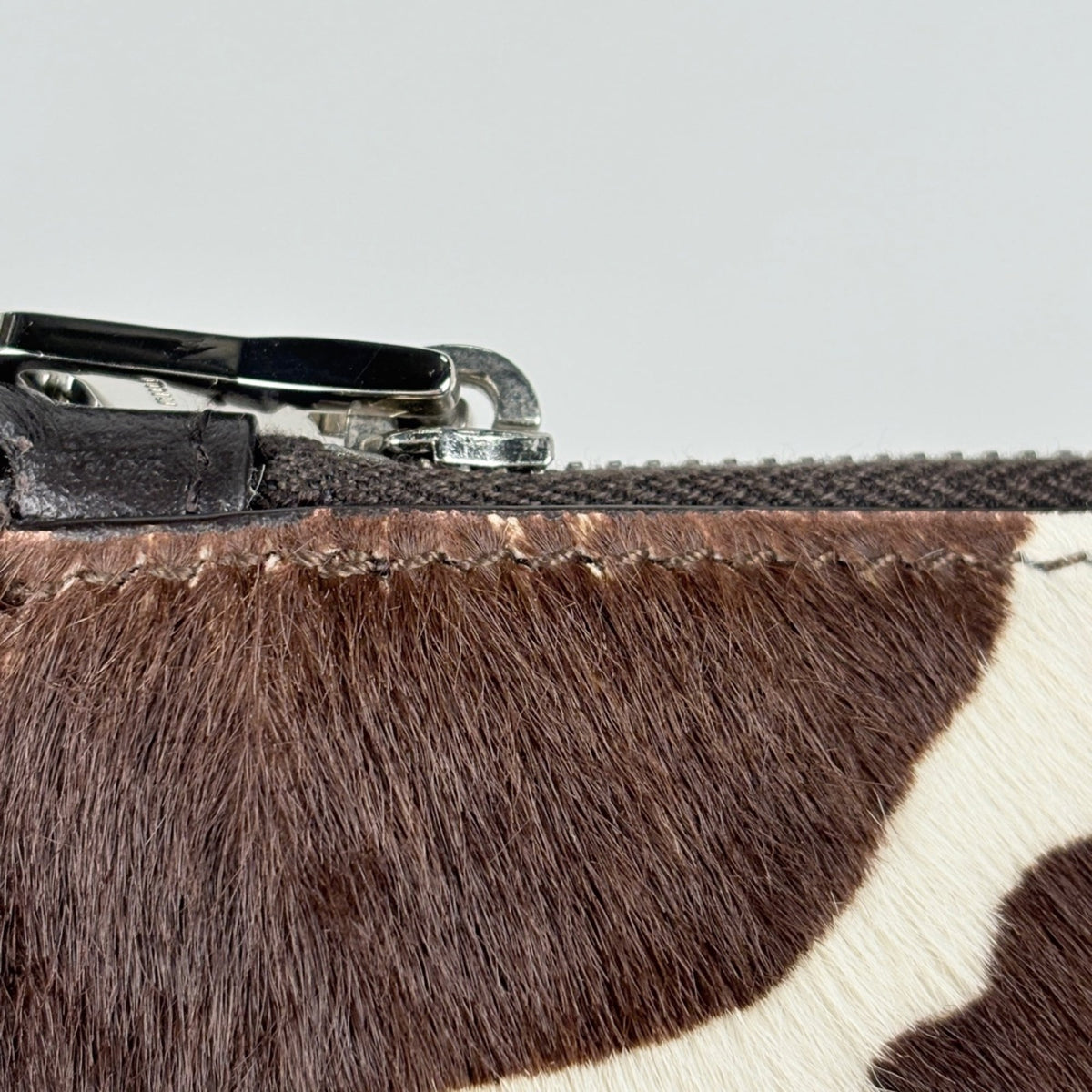 Miu Miu Brown White Leather Handbag Pouch (Pre-Owned)
