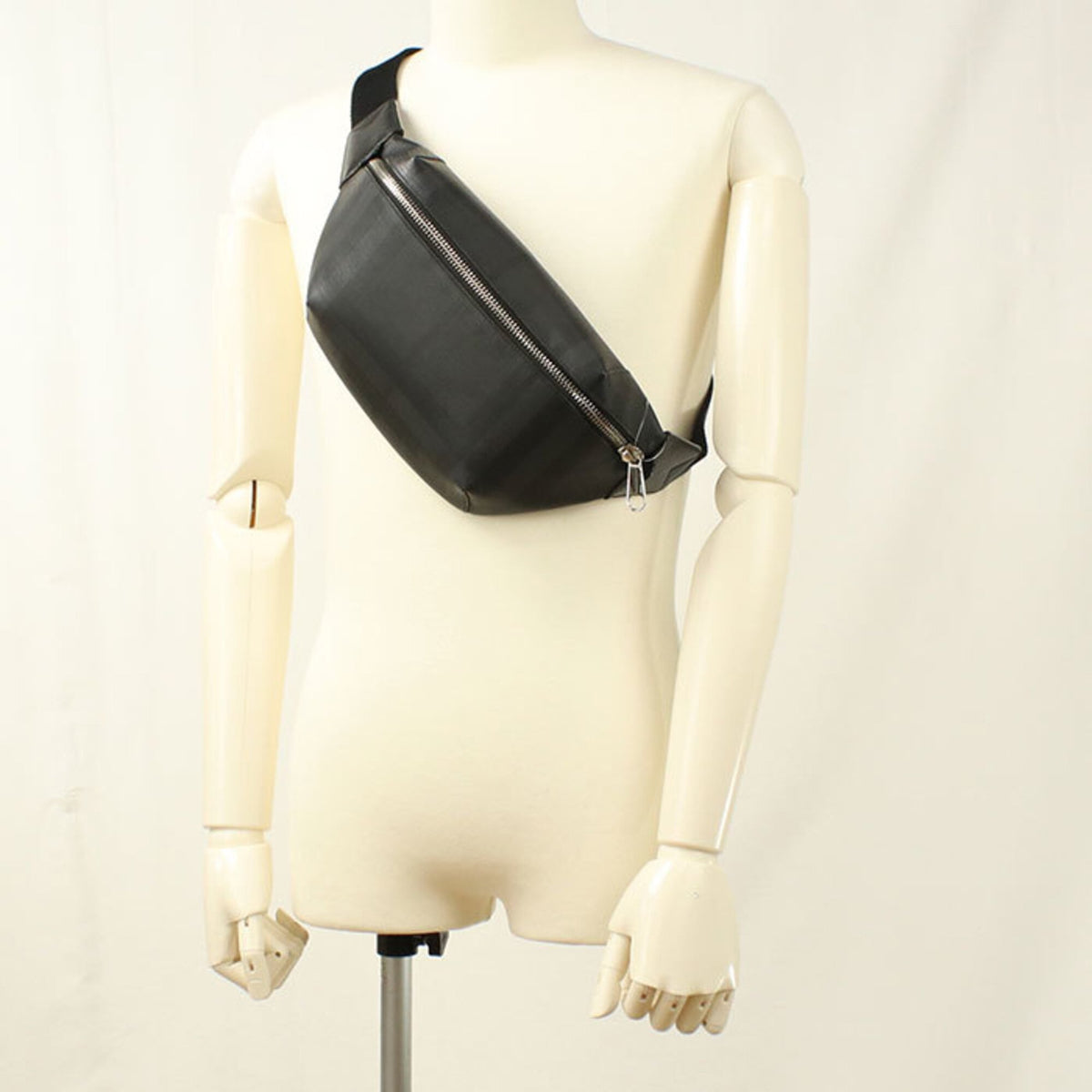 Burberry Black Pvc Sling Bag (Pre-Owned)